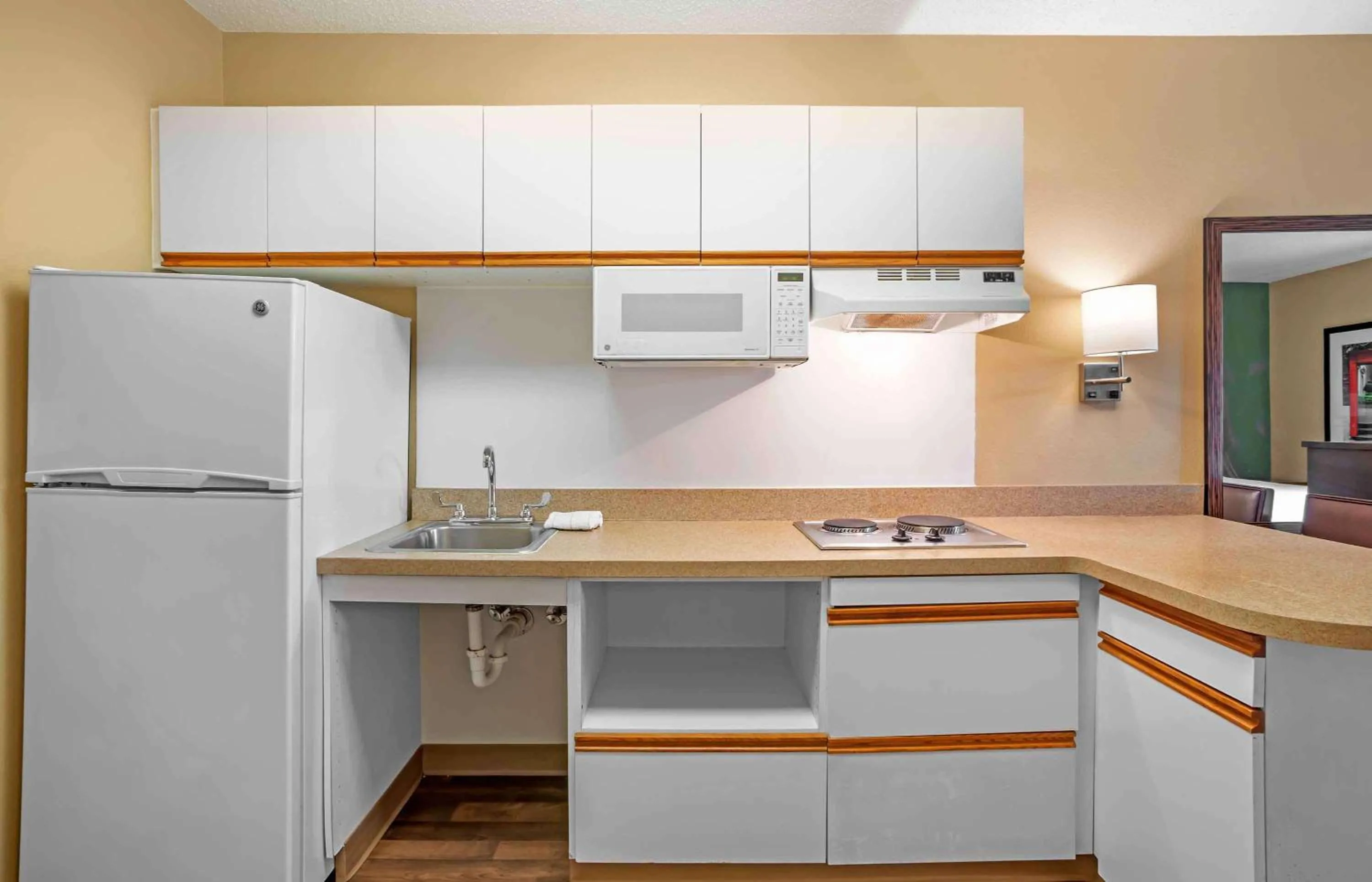 Kitchen or kitchenette in Extended Stay America Suites - Newark - Christiana - Wilmington