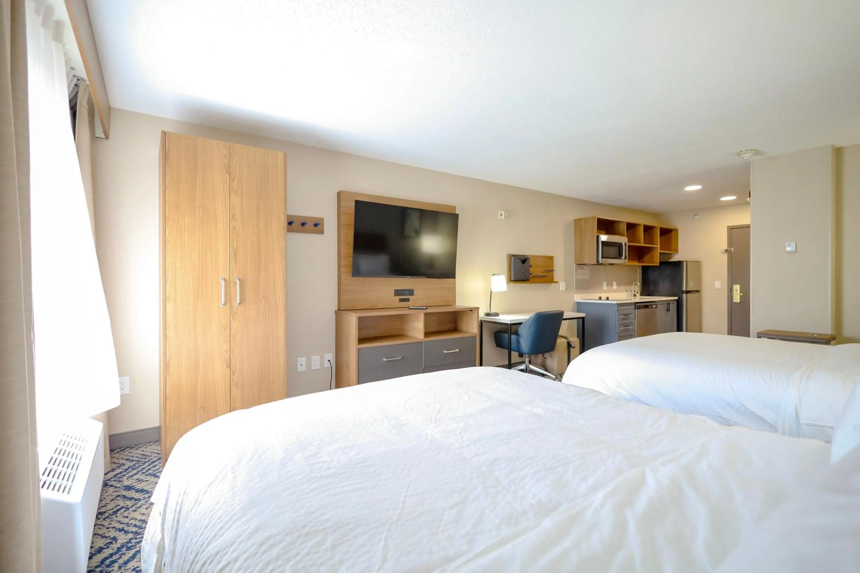 Bed in Beachwood Extended Suites
