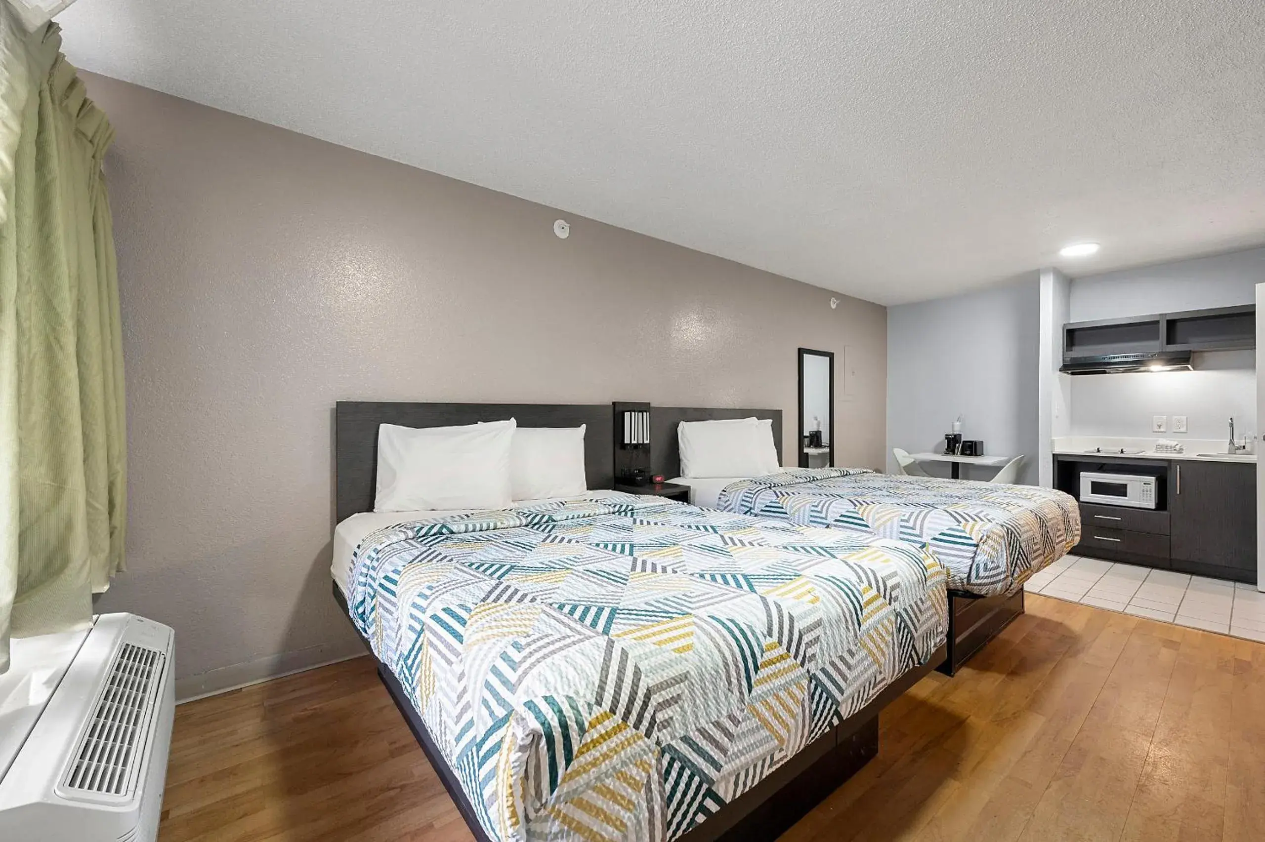 Queen Room with Two Queen Beds - Disability Access - Roll In Shower in Studio 6-Roswell, GA - Atlanta Queen Room with Two Queen Beds - Disability Access - Roll In Shower in Studio 6-Roswell, GA - Atlanta