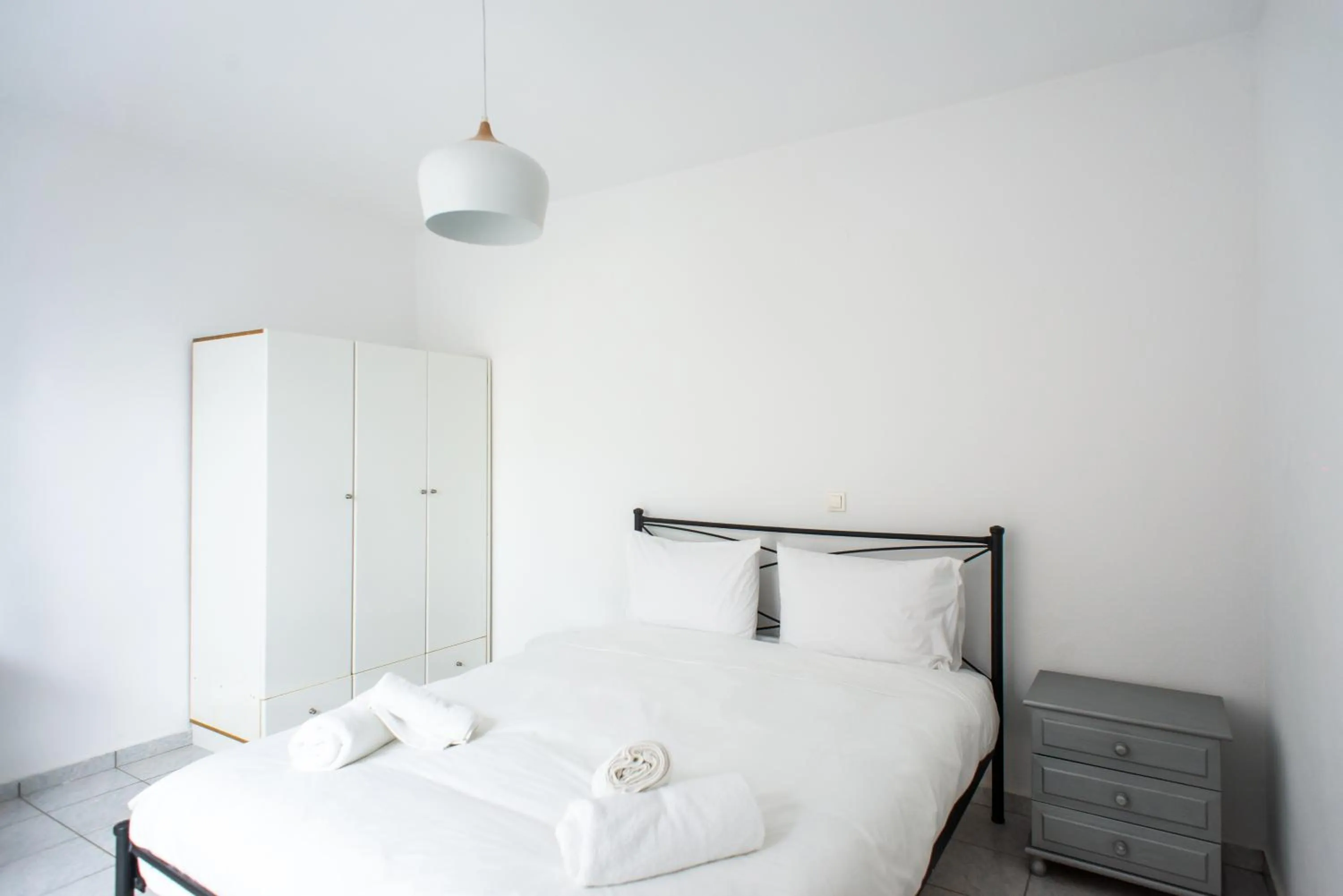 The Corfos Hills House