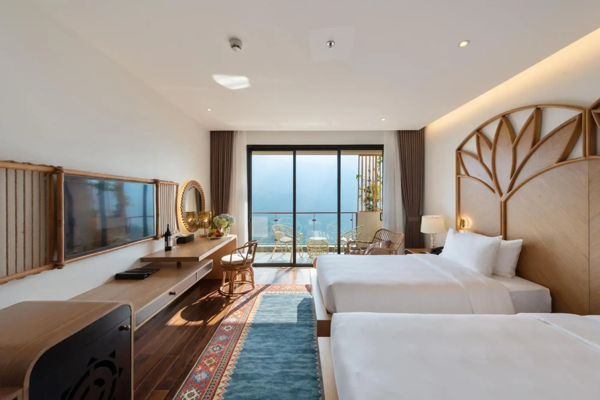 Deluxe Twin Room with Balcony and Mountain View in KK Sapa Hotel Deluxe Twin Room with Balcony and Mountain View in KK Sapa Hotel