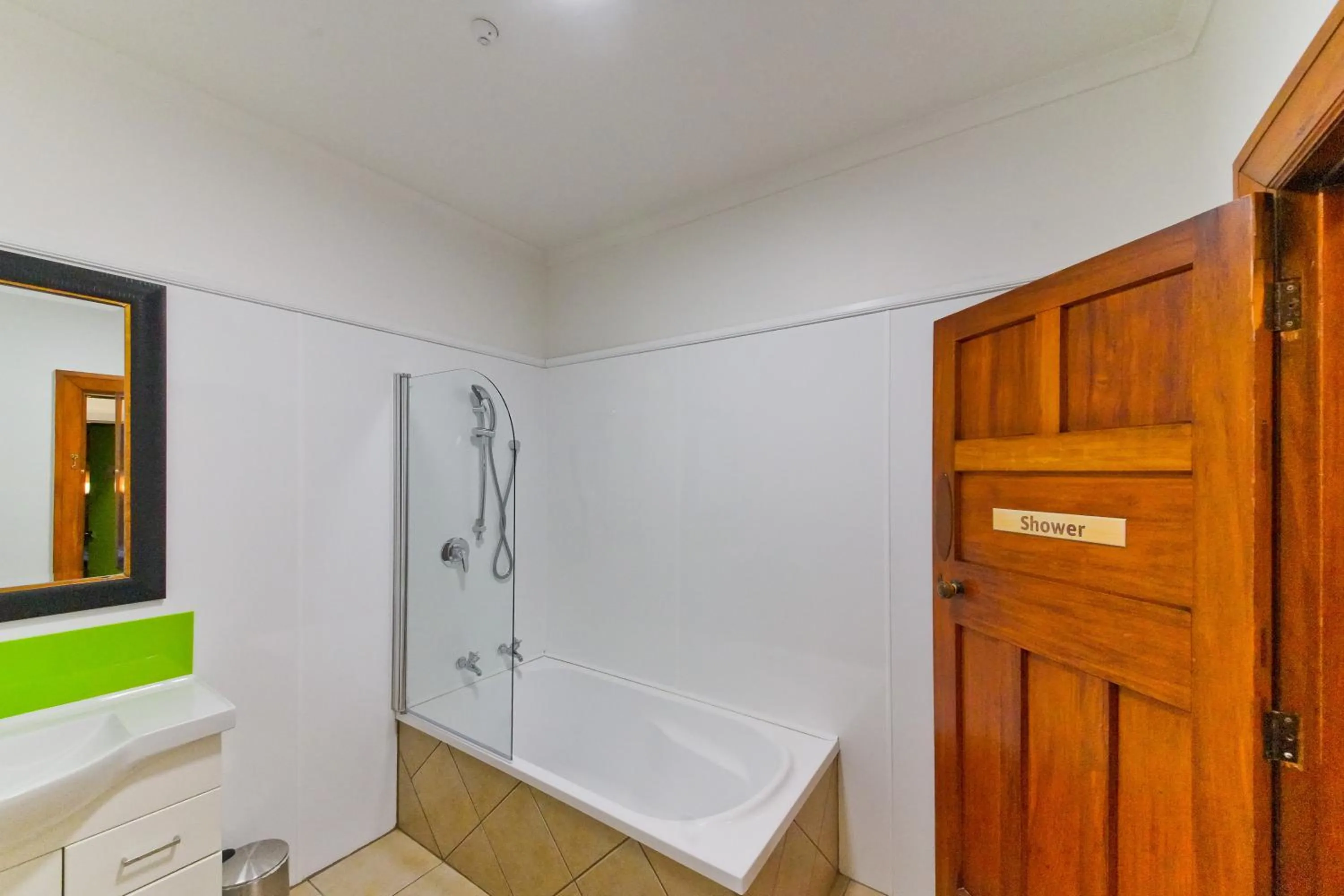 Shower in Stay Timaru