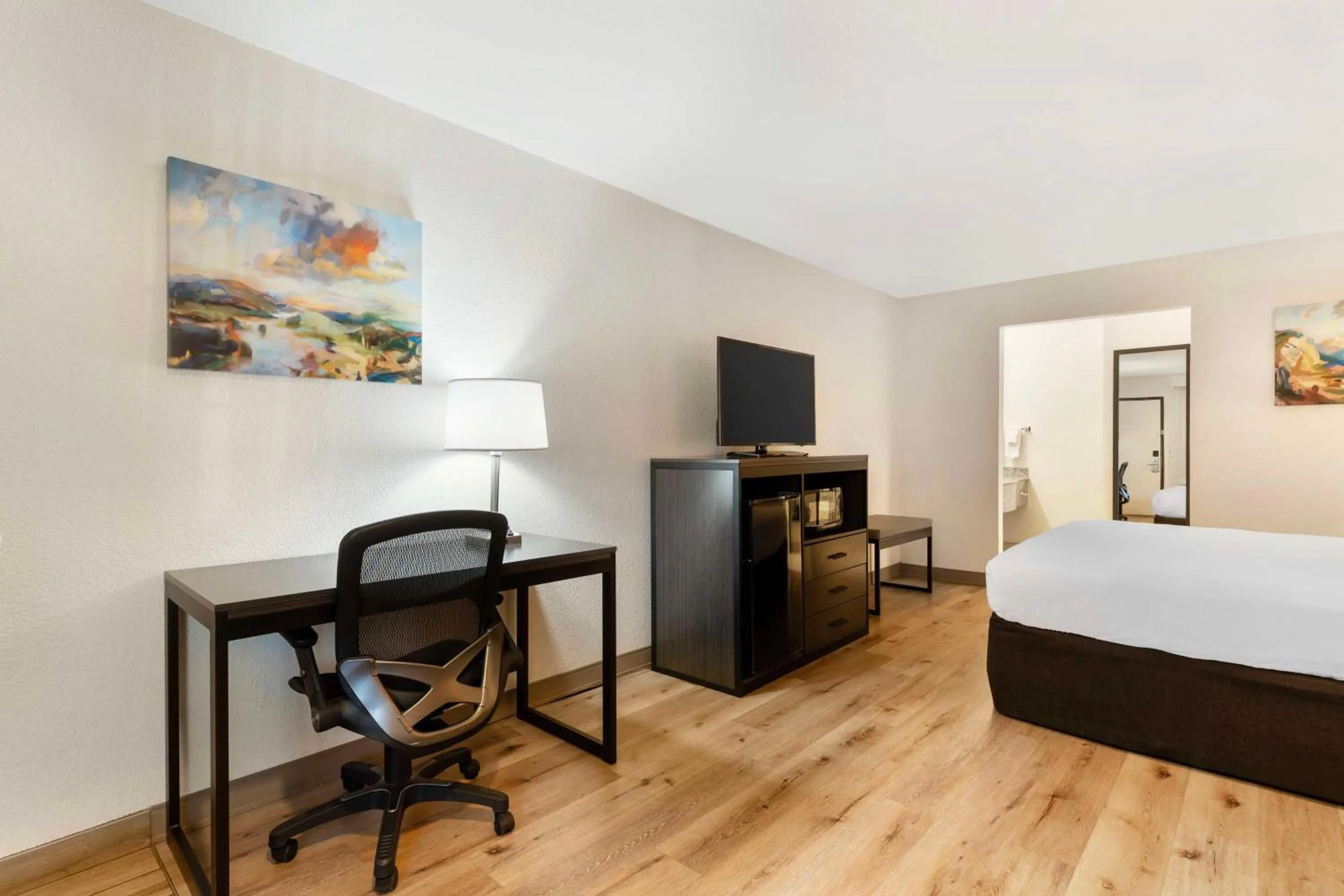 Bedroom, Bed in Sonoma Winegrower's Inn