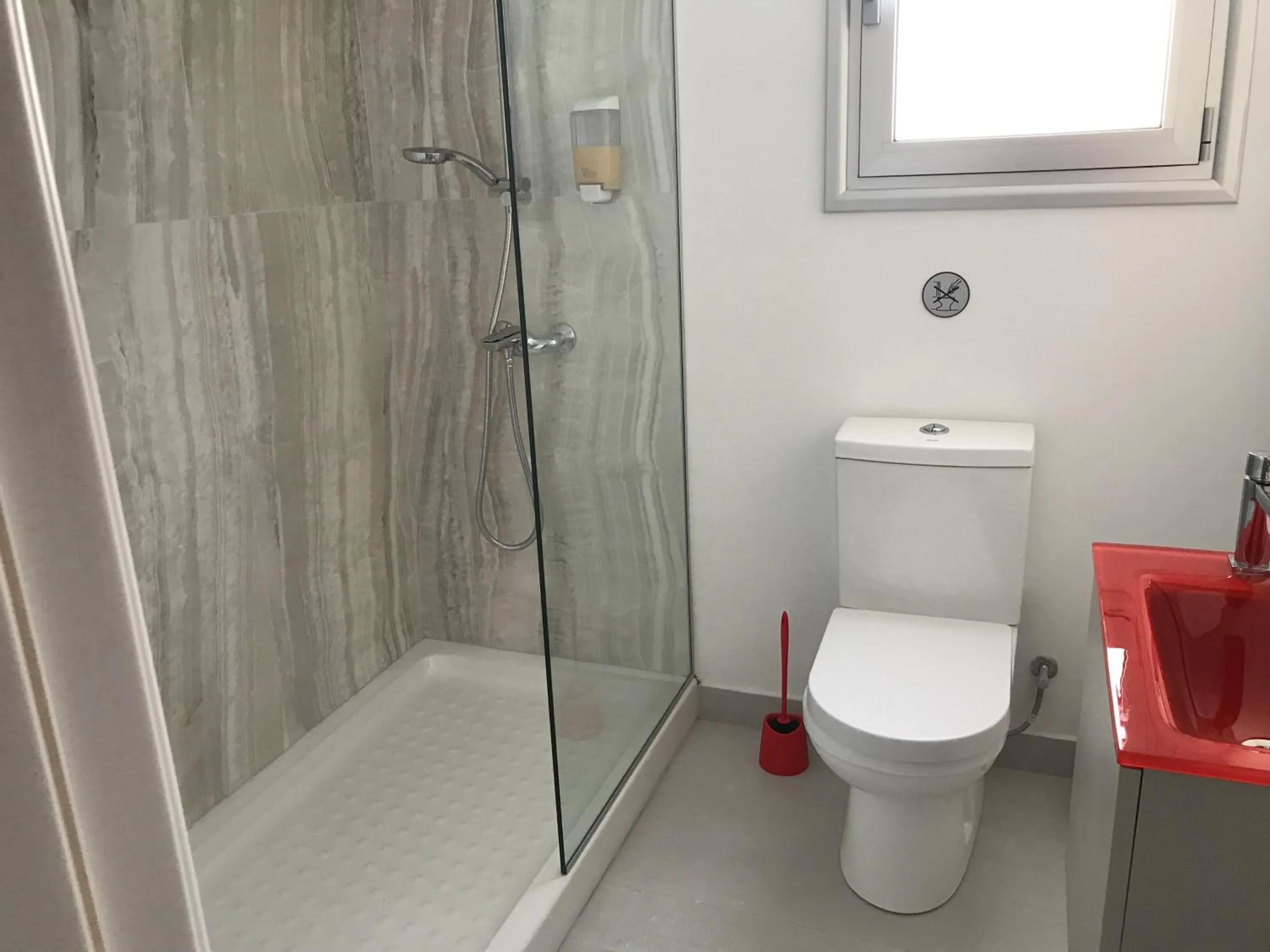 Shower in Levante Holiday Apartments