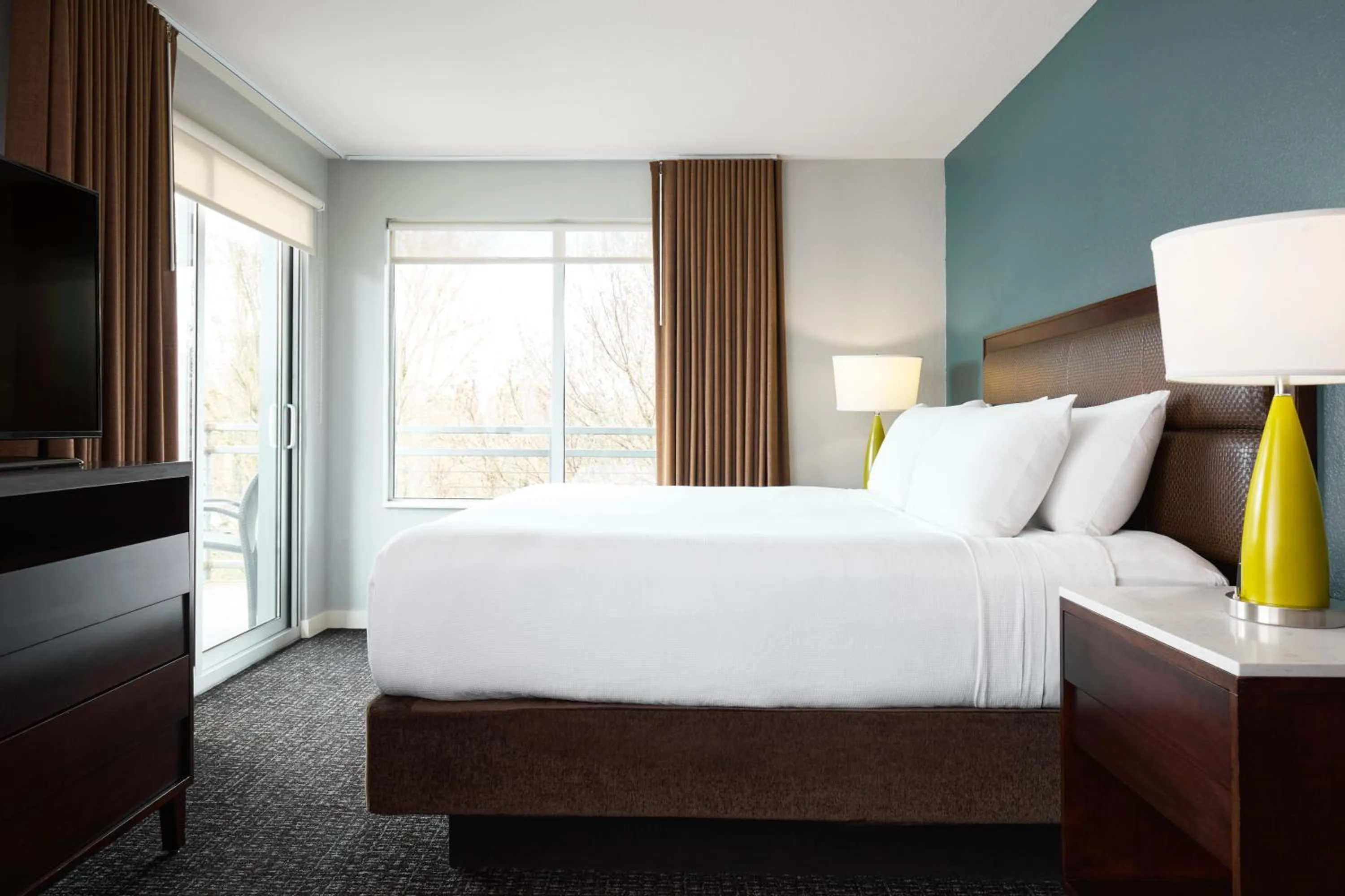 Bedroom, Bed in Hyatt House Seattle/Redmond