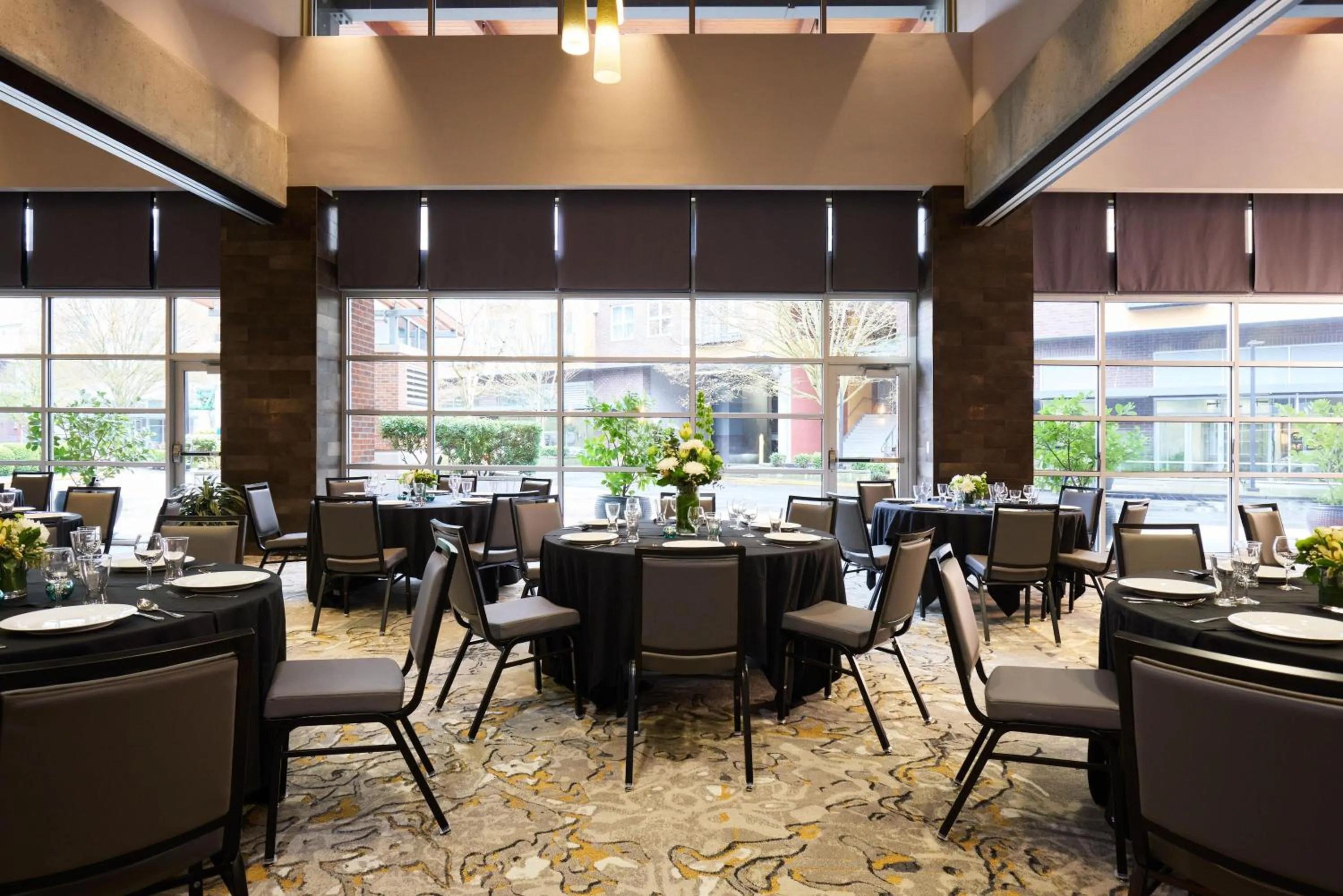 Meeting/conference room in Hyatt House Seattle/Redmond