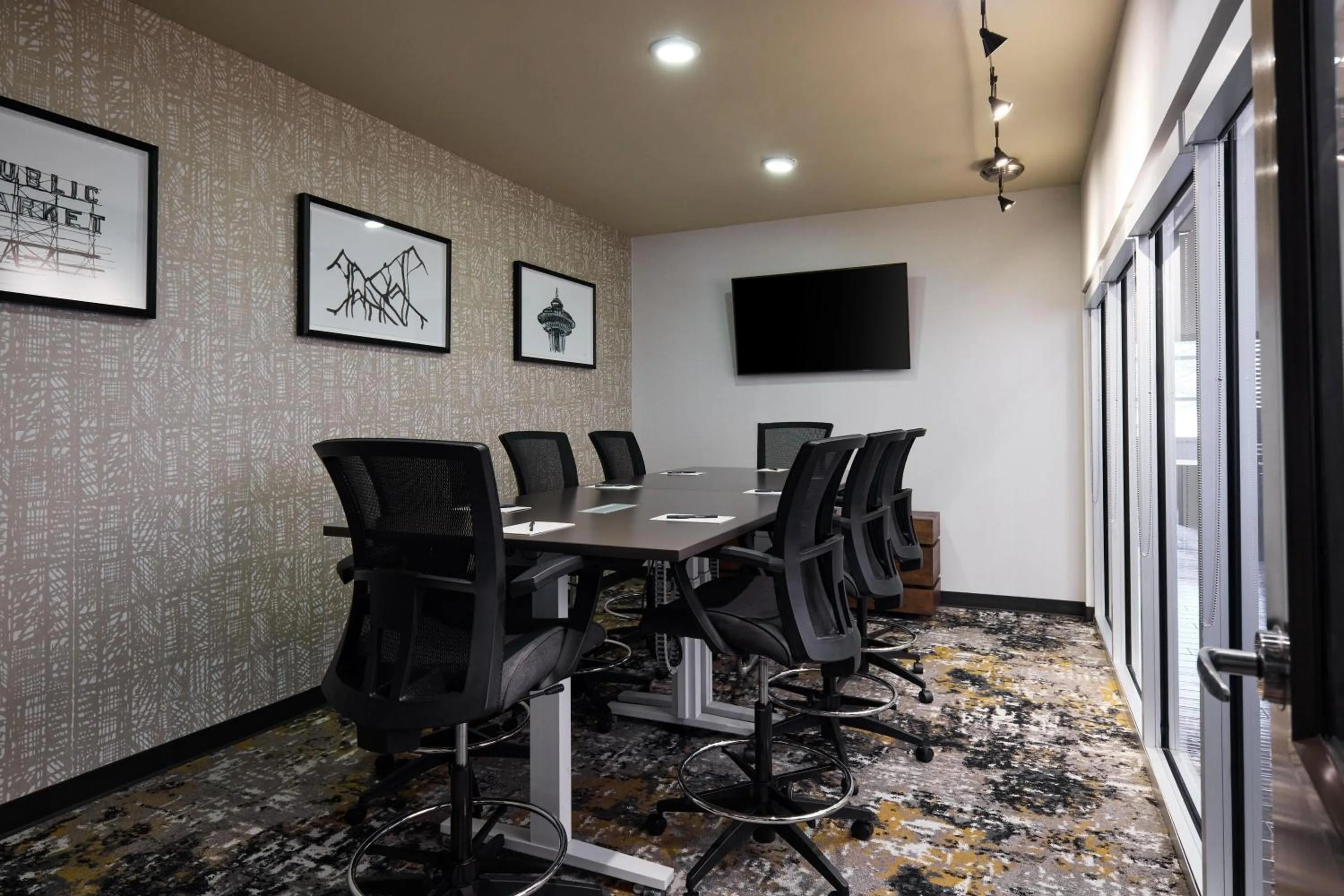 Meeting/conference room in Hyatt House Seattle/Redmond