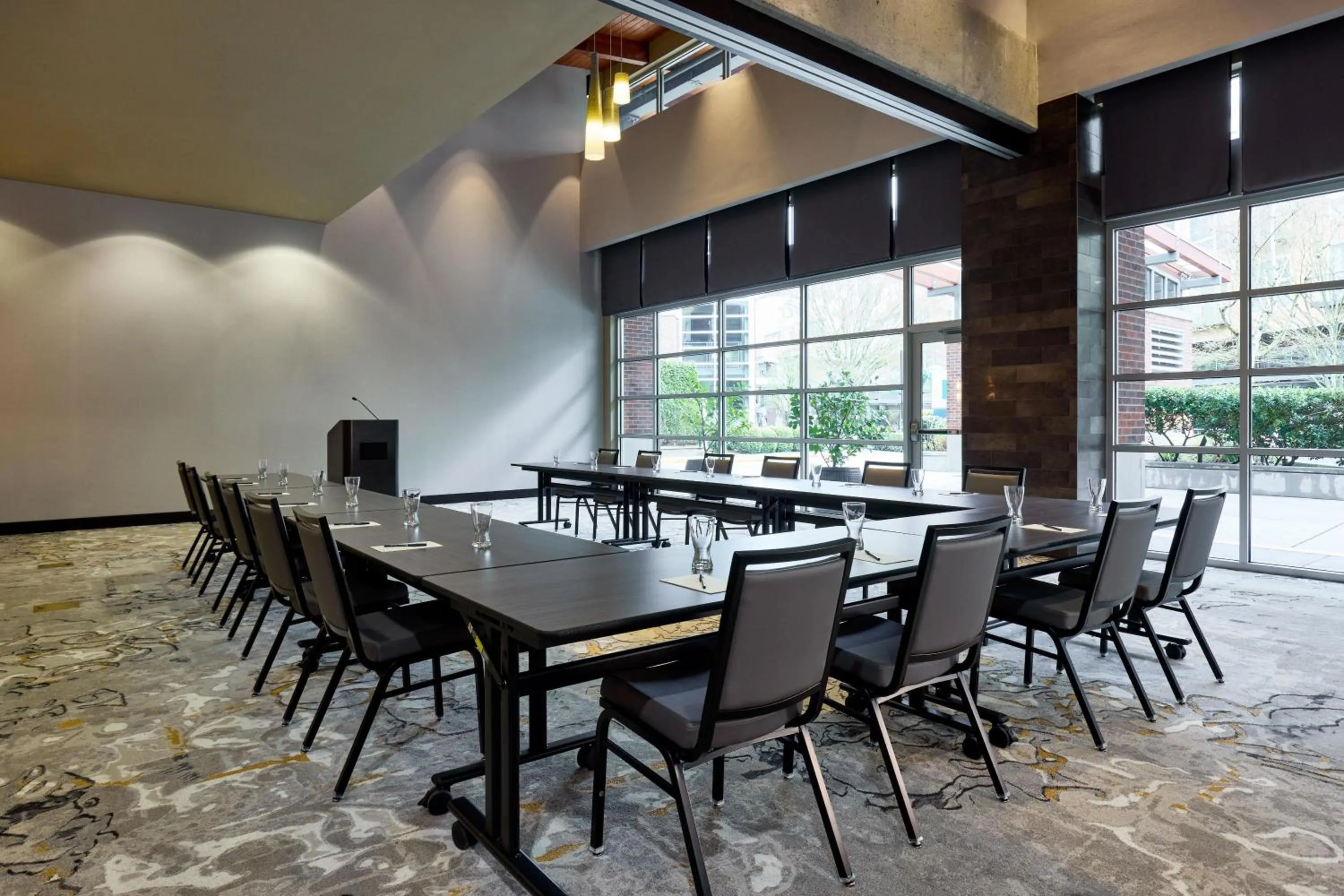 Meeting/conference room in Hyatt House Seattle/Redmond