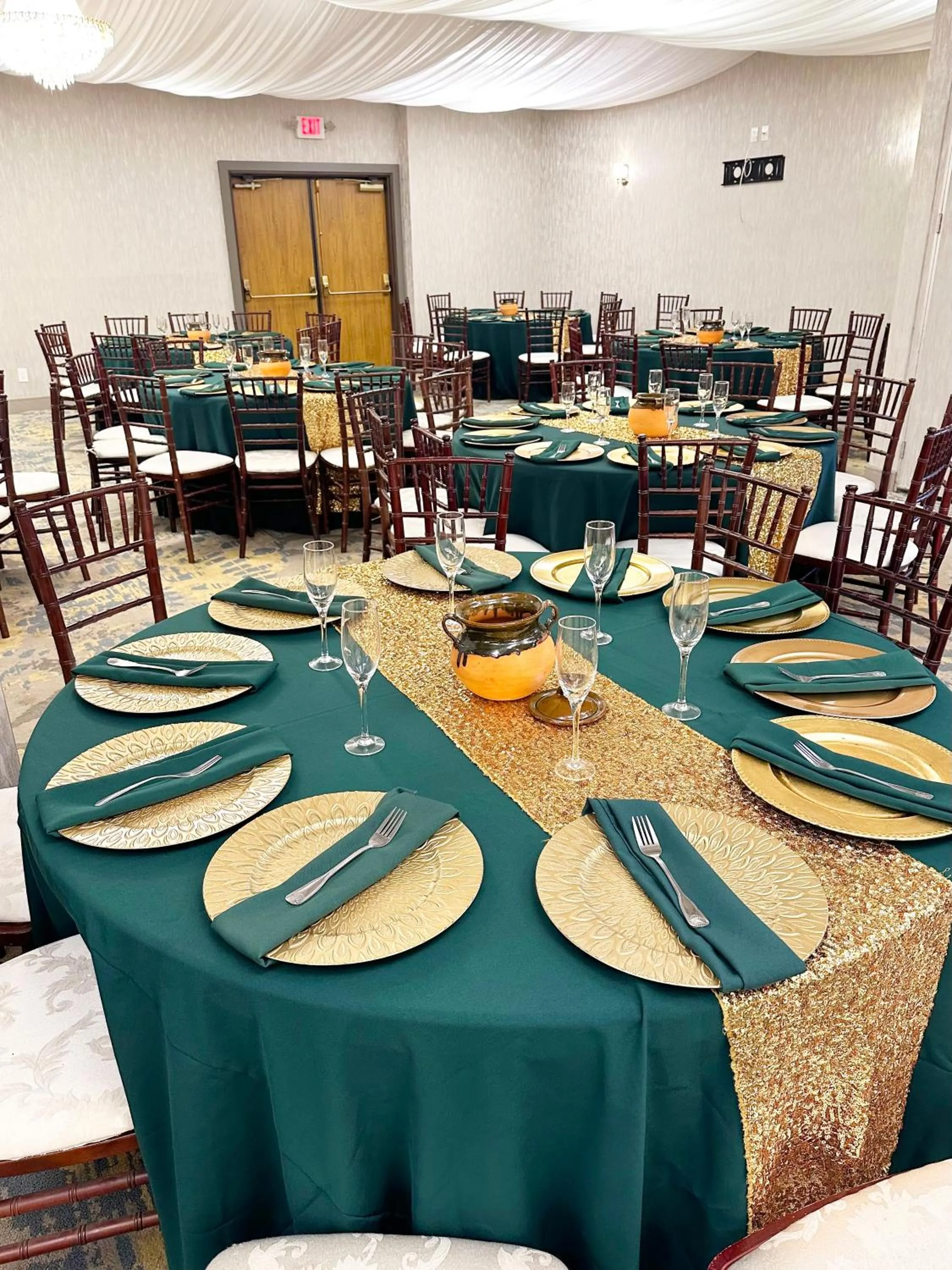 Banquet/Function facilities in Lincoln Hotel Monterey Park Los Angeles