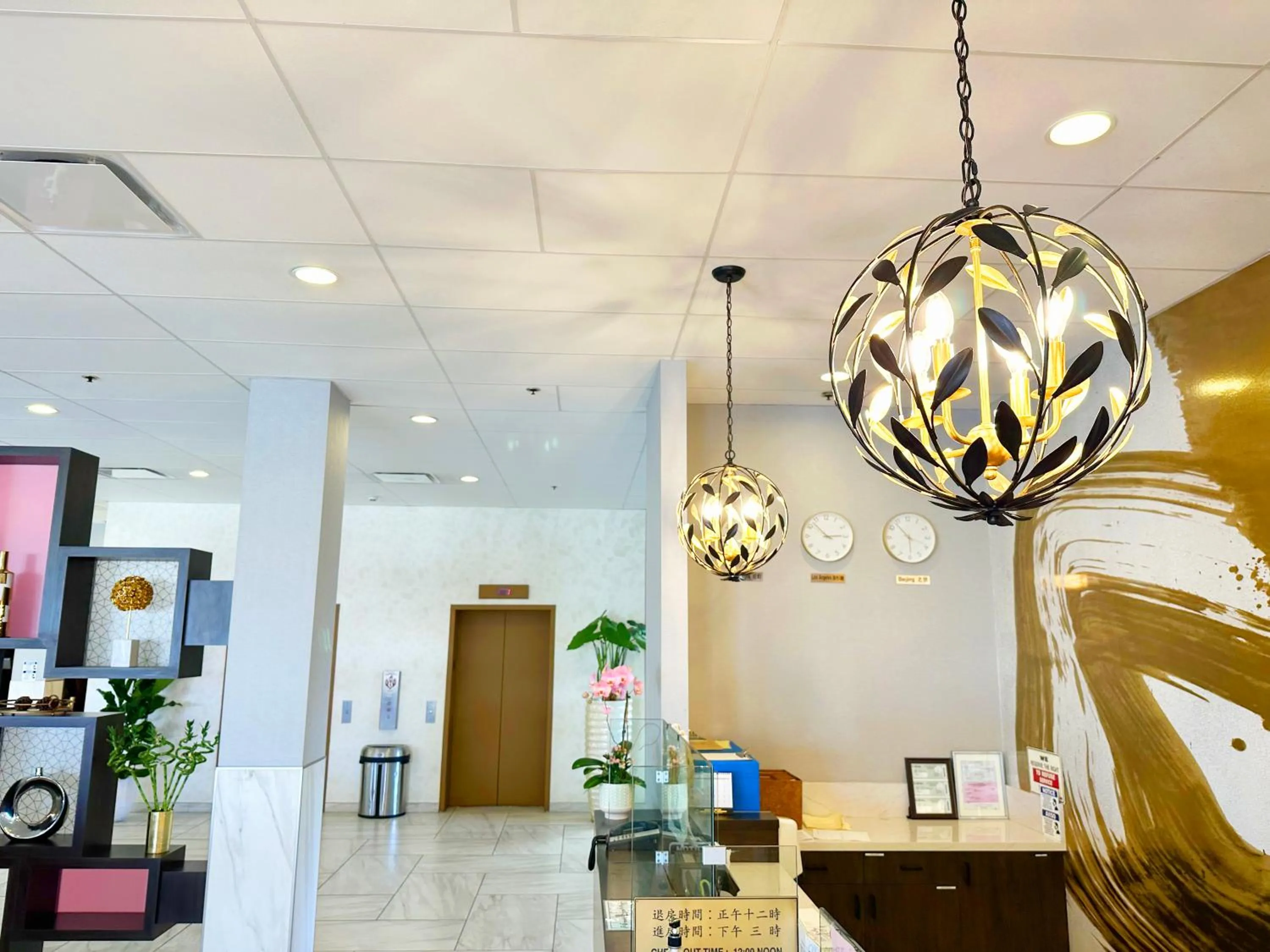 Lobby or reception in Lincoln Hotel Monterey Park Los Angeles