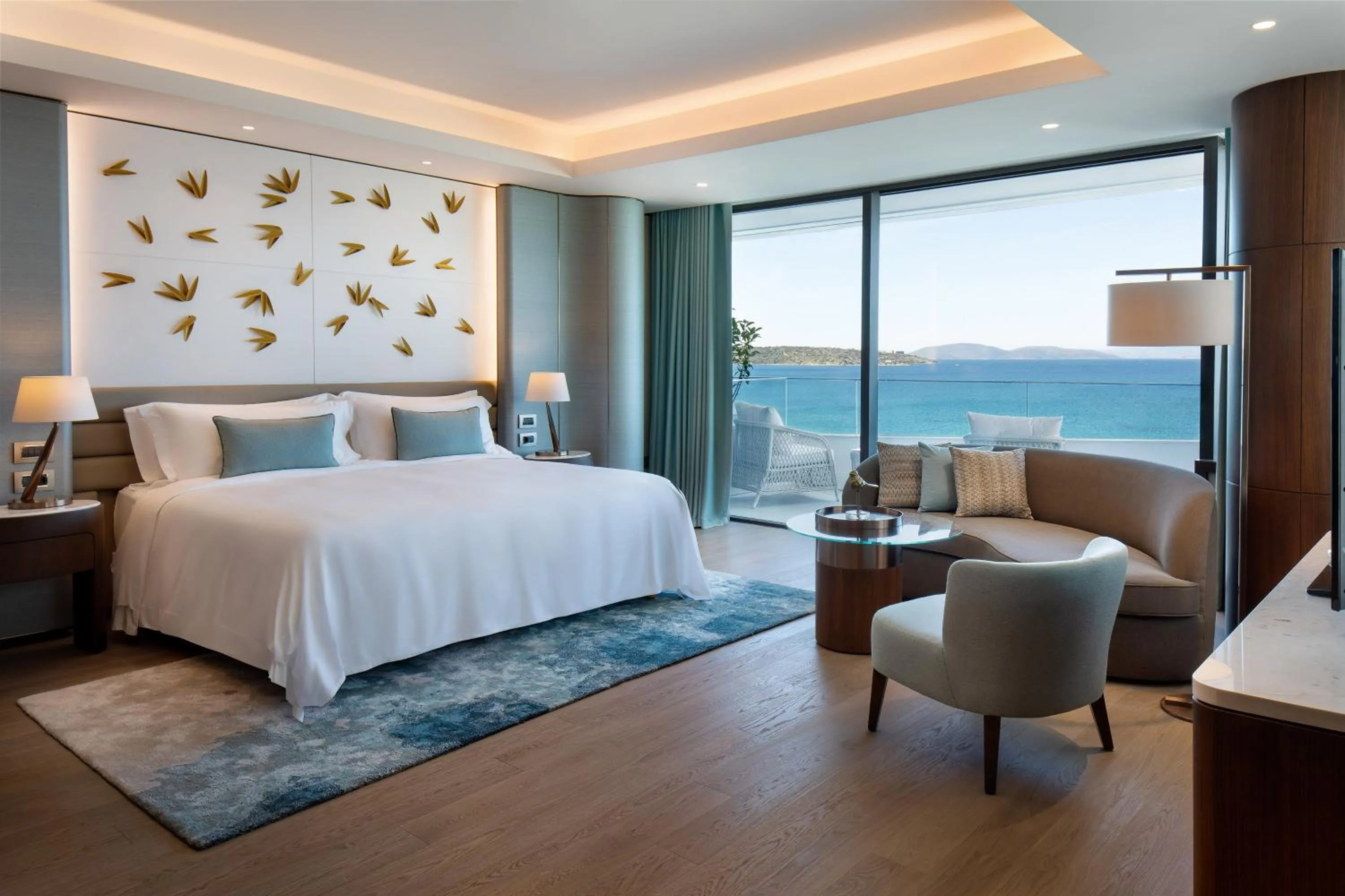 Photo of the whole room in Reges, a Luxury Collection Resort & Spa, Cesme