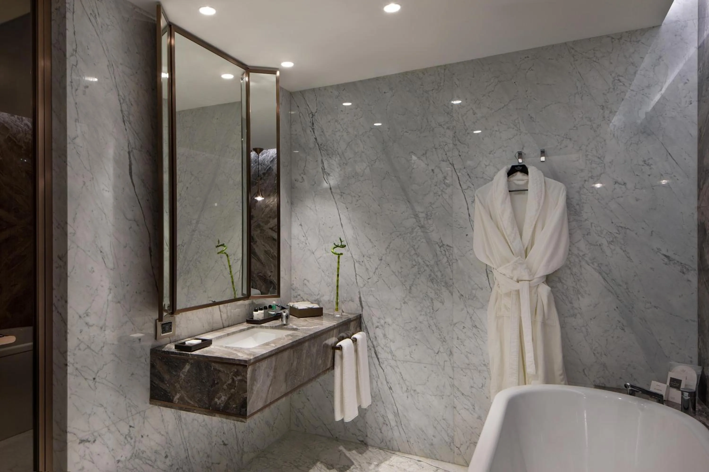 Bathroom in Reges, a Luxury Collection Resort & Spa, Cesme