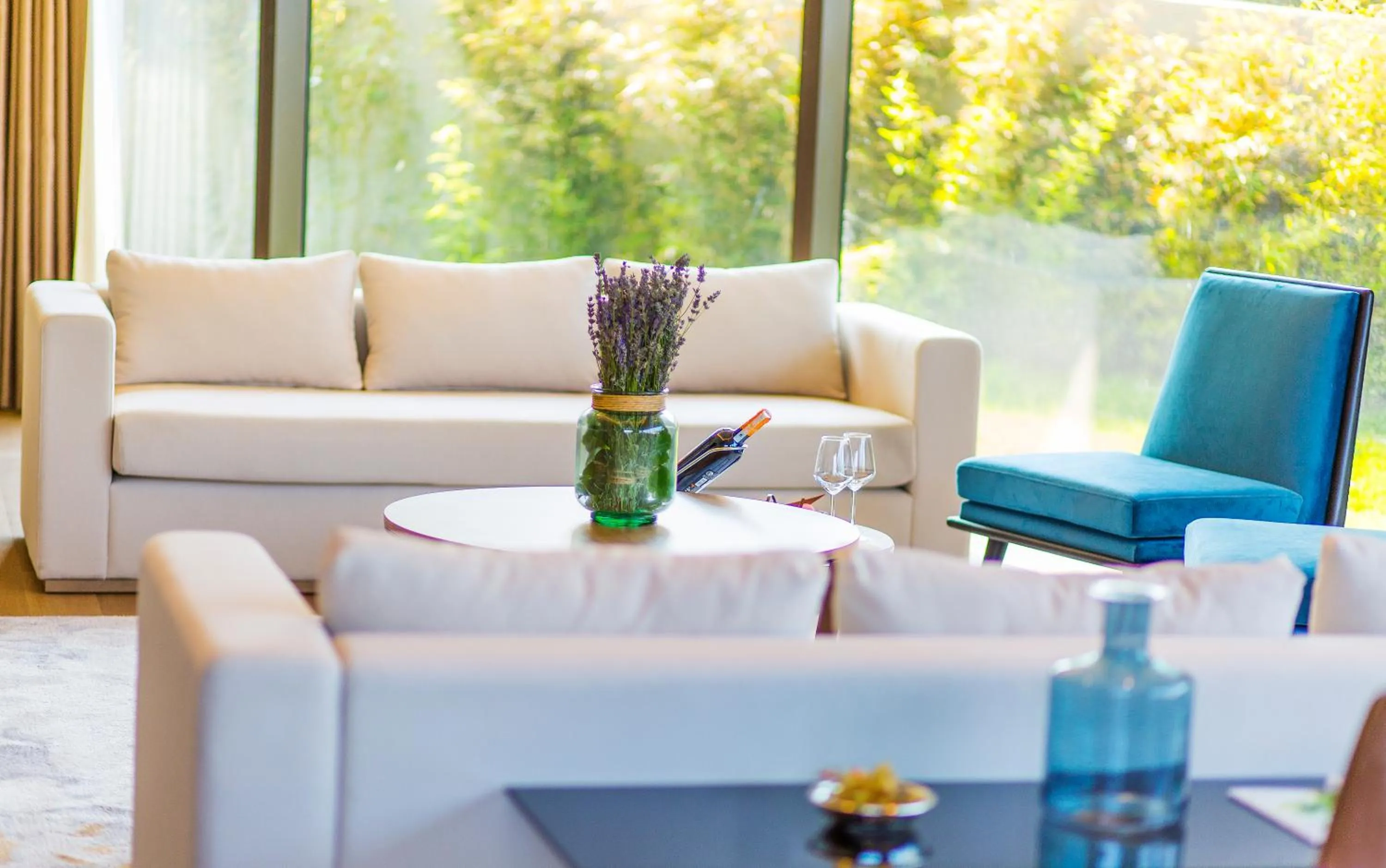 Living room in Reges, a Luxury Collection Resort & Spa, Cesme