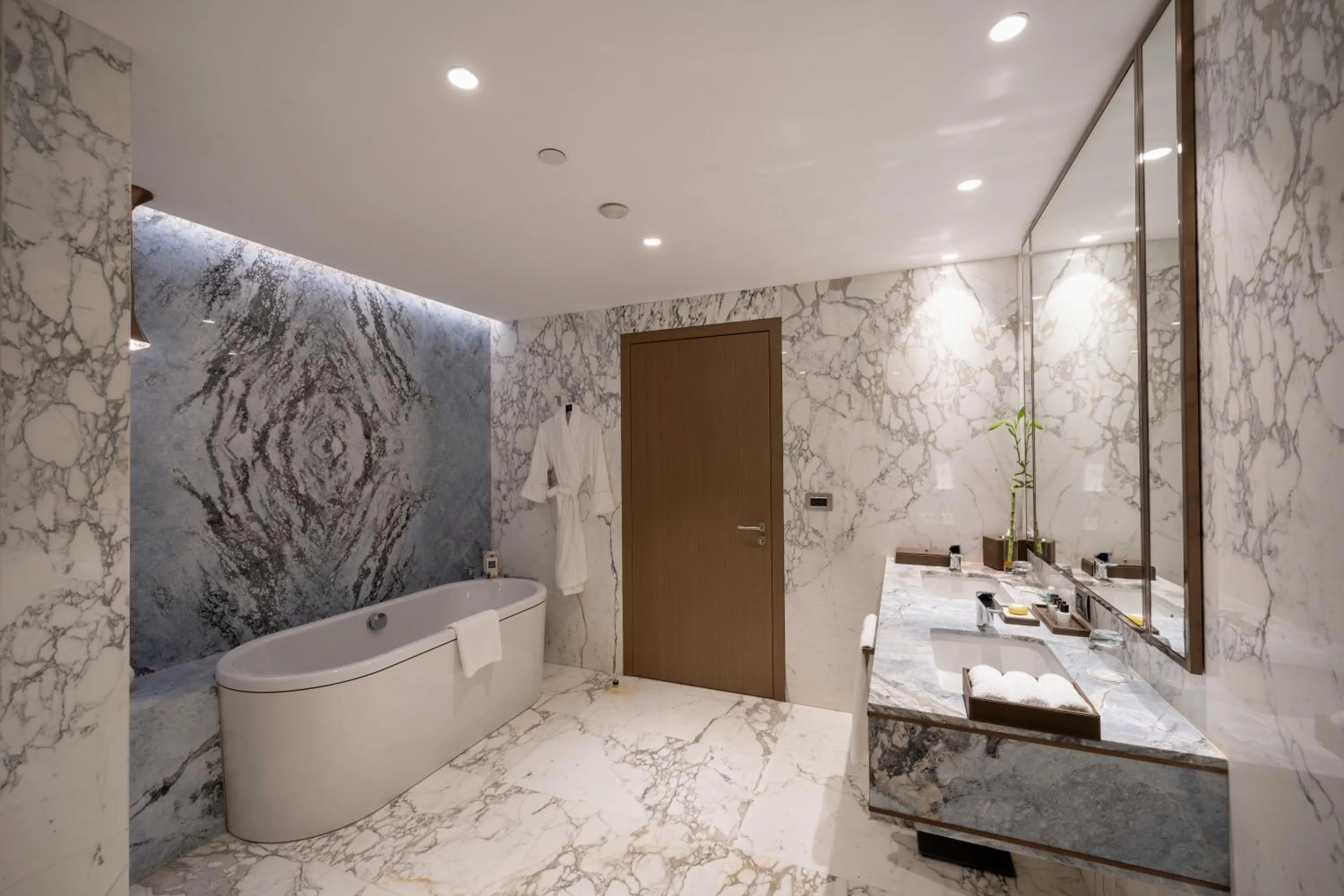 Shower in Reges, a Luxury Collection Resort & Spa, Cesme