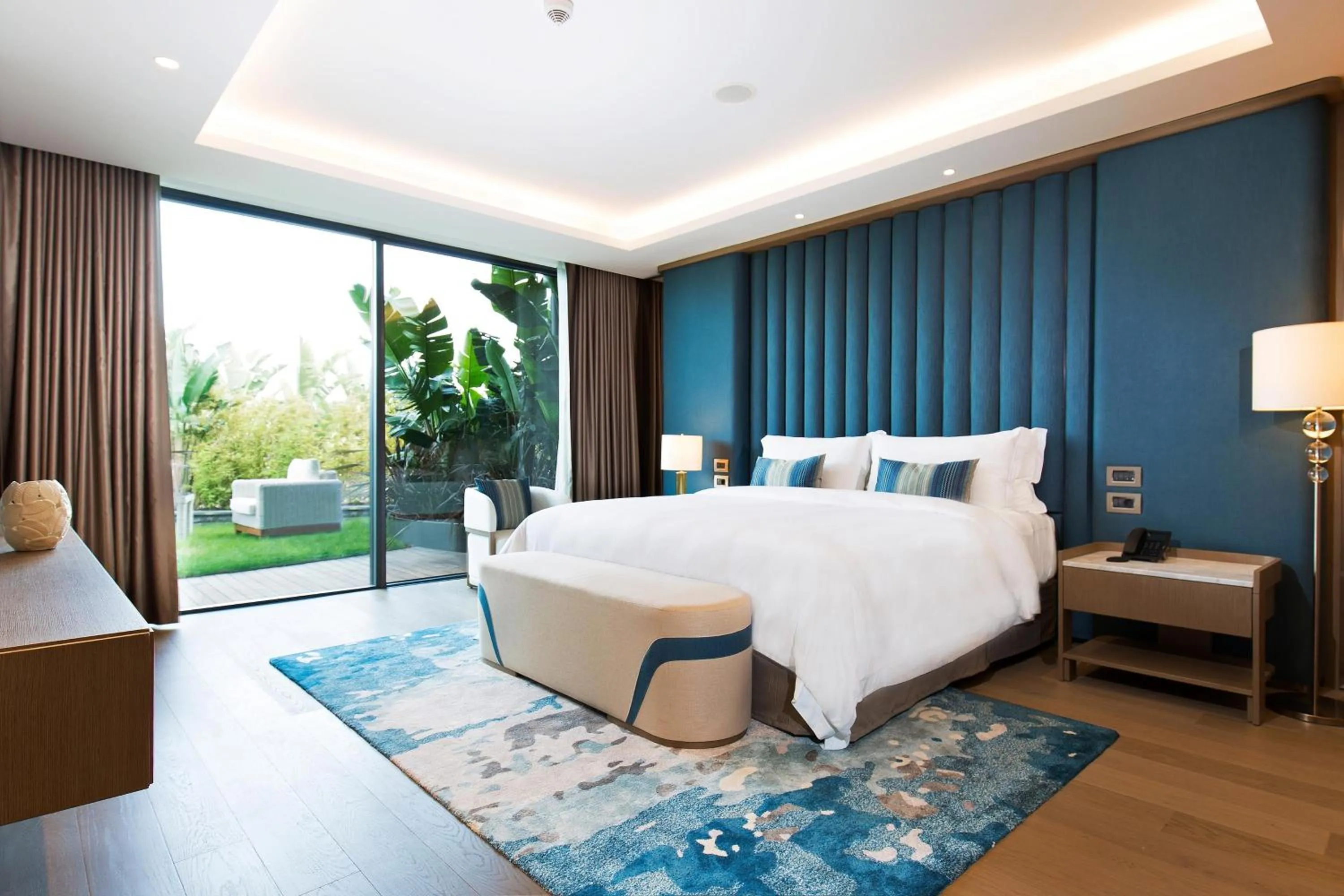 Bedroom in Reges, a Luxury Collection Resort & Spa, Cesme