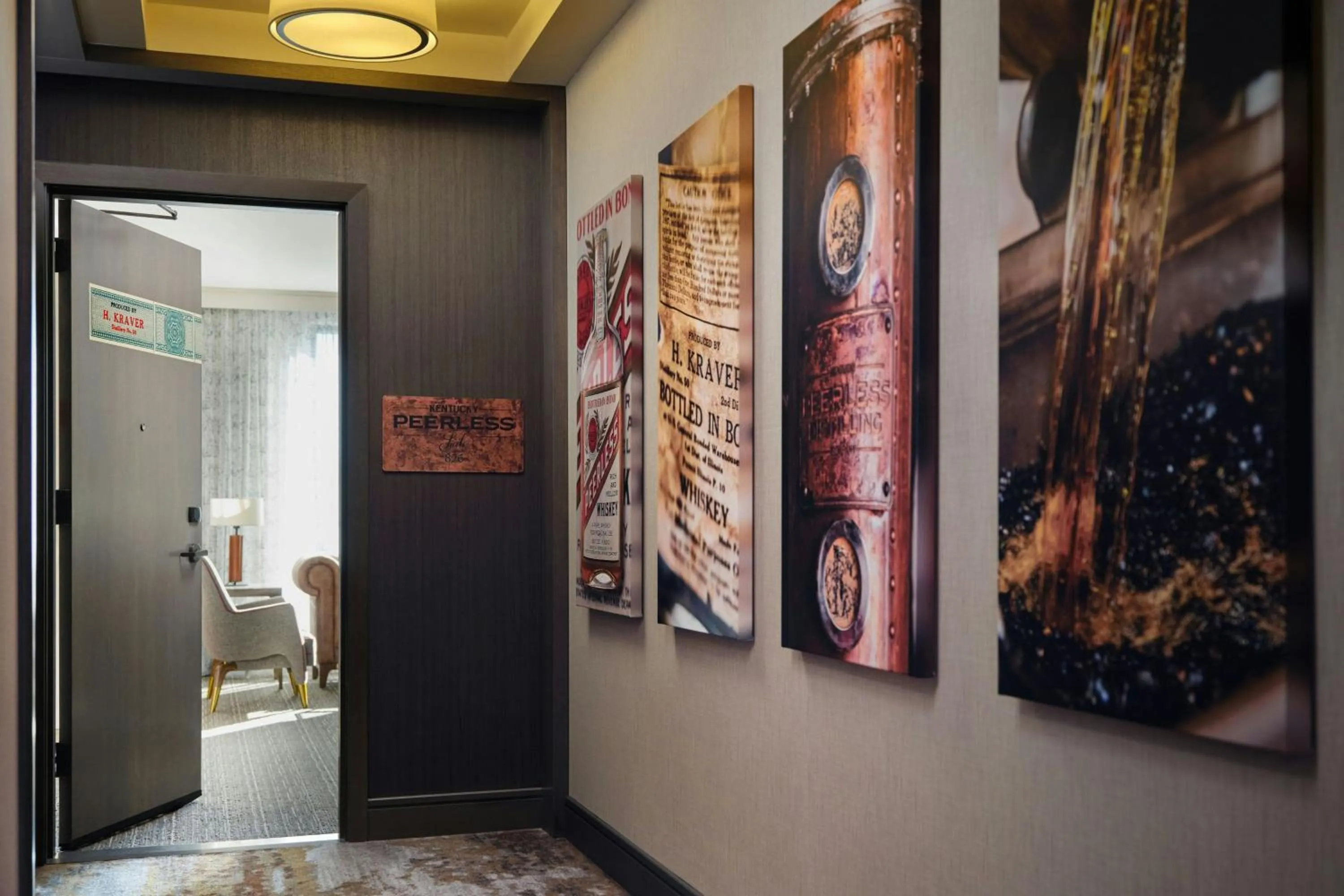 Bedroom in Hotel Distil, Autograph Collection