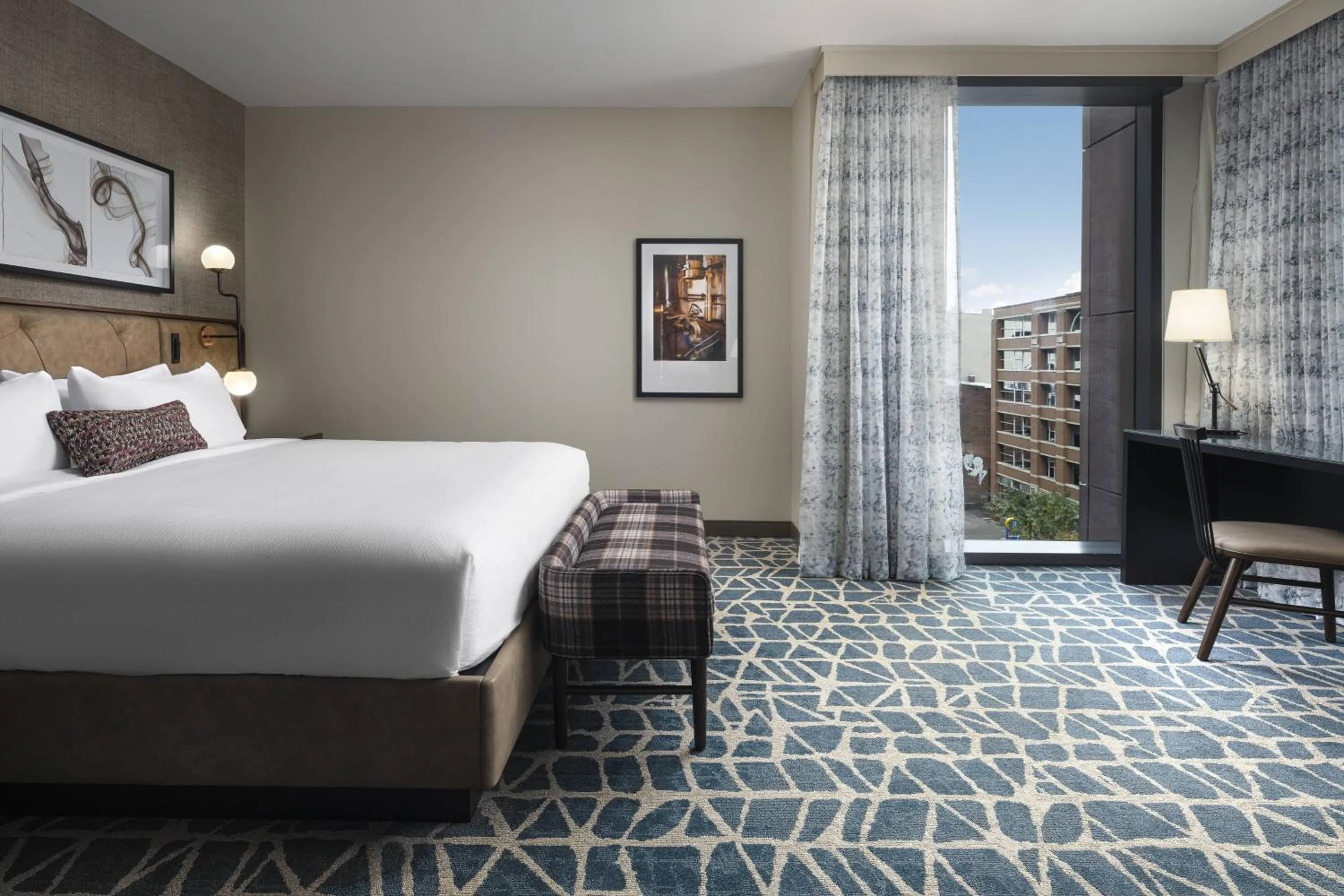 Photo of the whole room, Bed in Hotel Distil, Autograph Collection