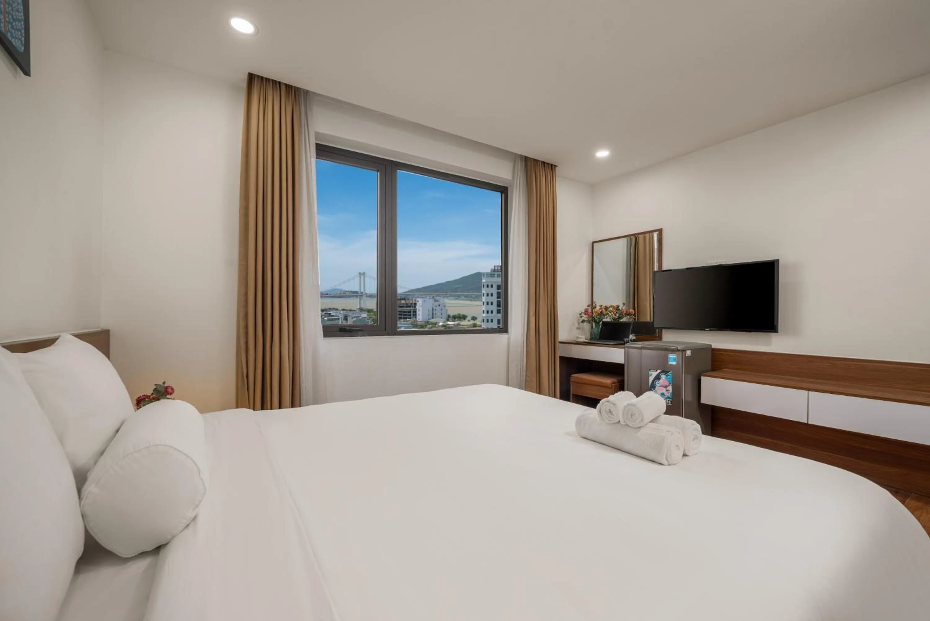 Bed in Rest Hotel & Apartment