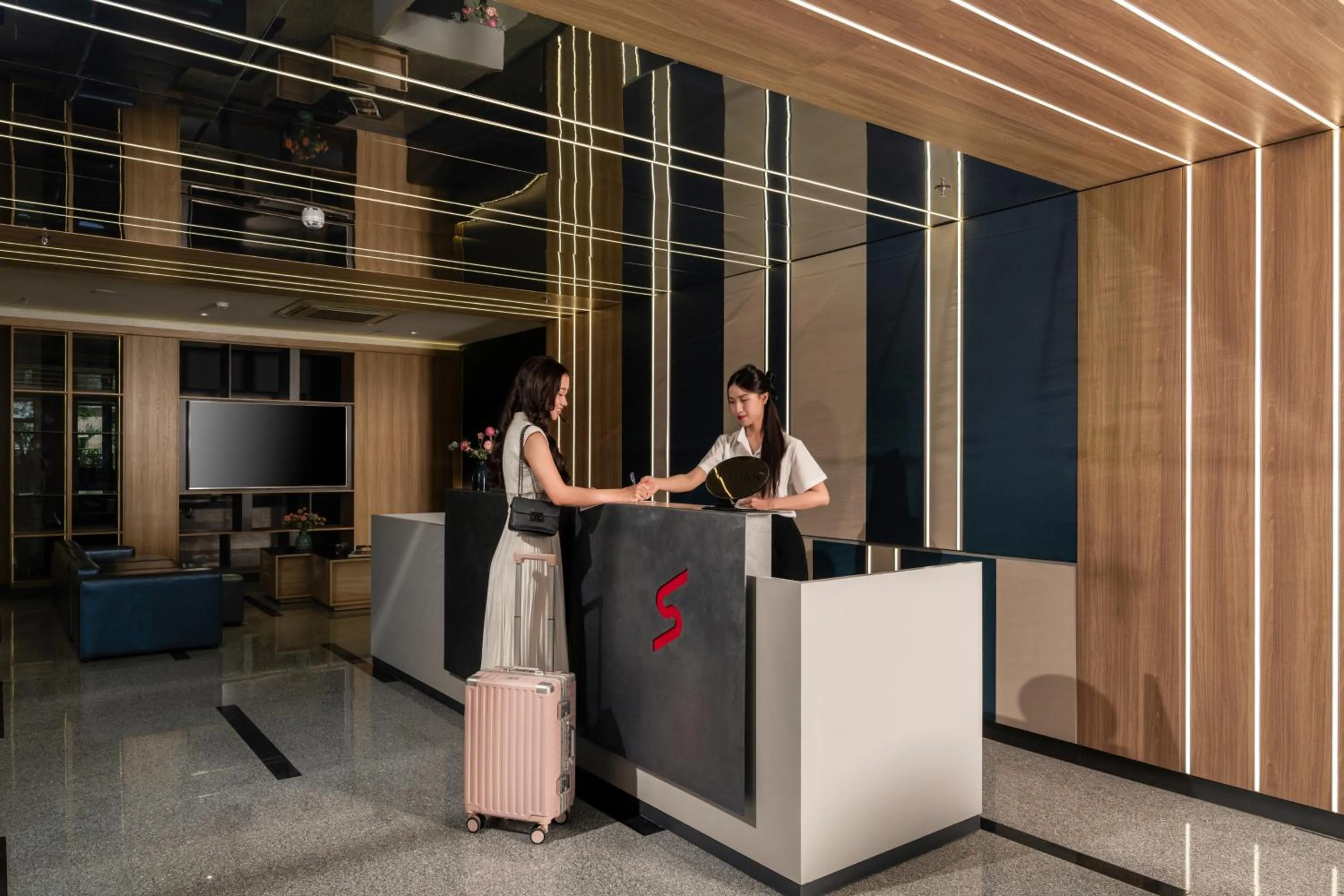 Staff in Rest Hotel & Apartment