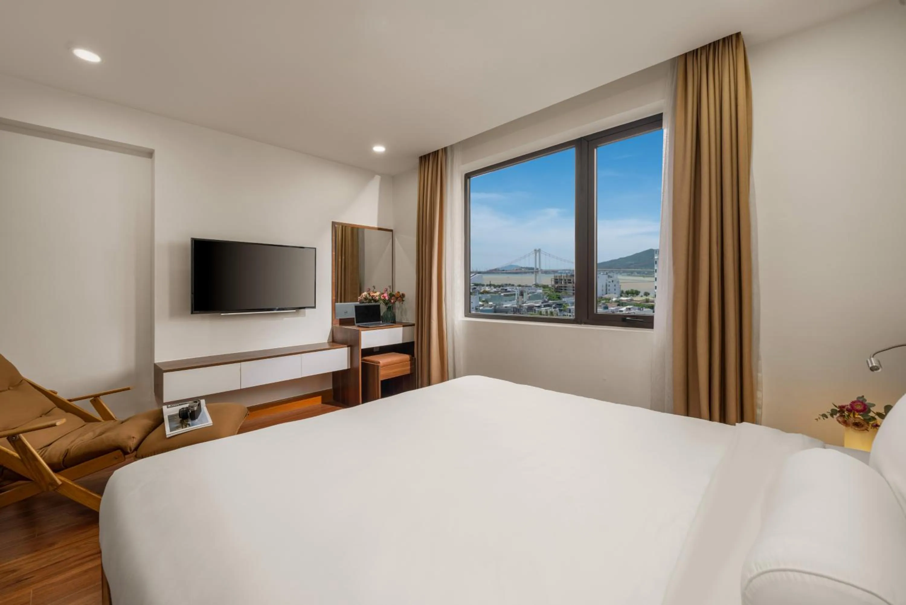 Bed in Rest Hotel & Apartment