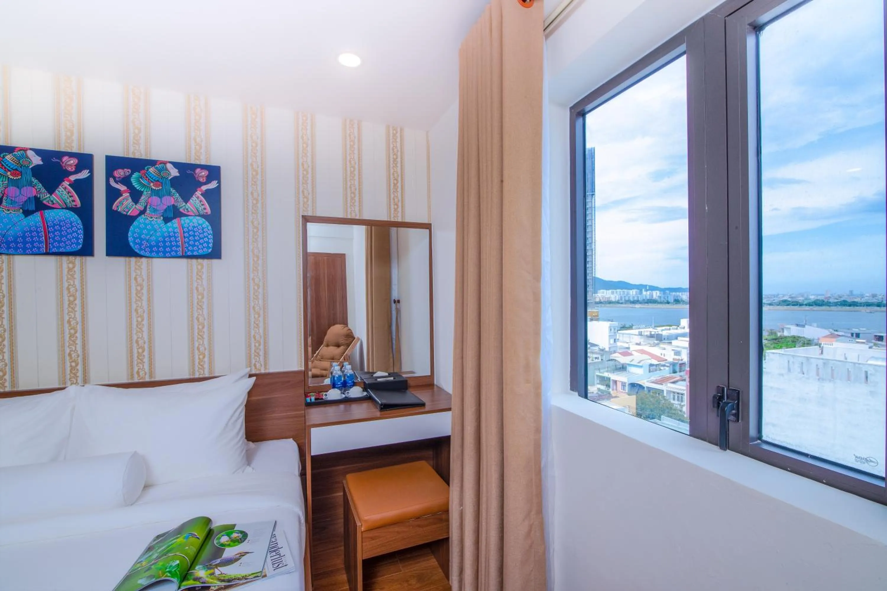 Bed in Rest Hotel & Apartment