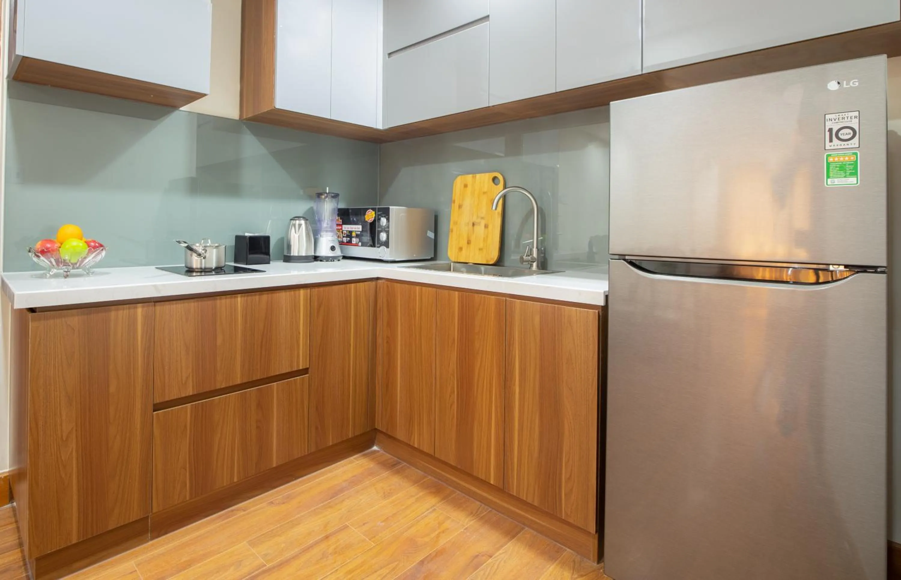 stove in Rest Hotel & Apartment