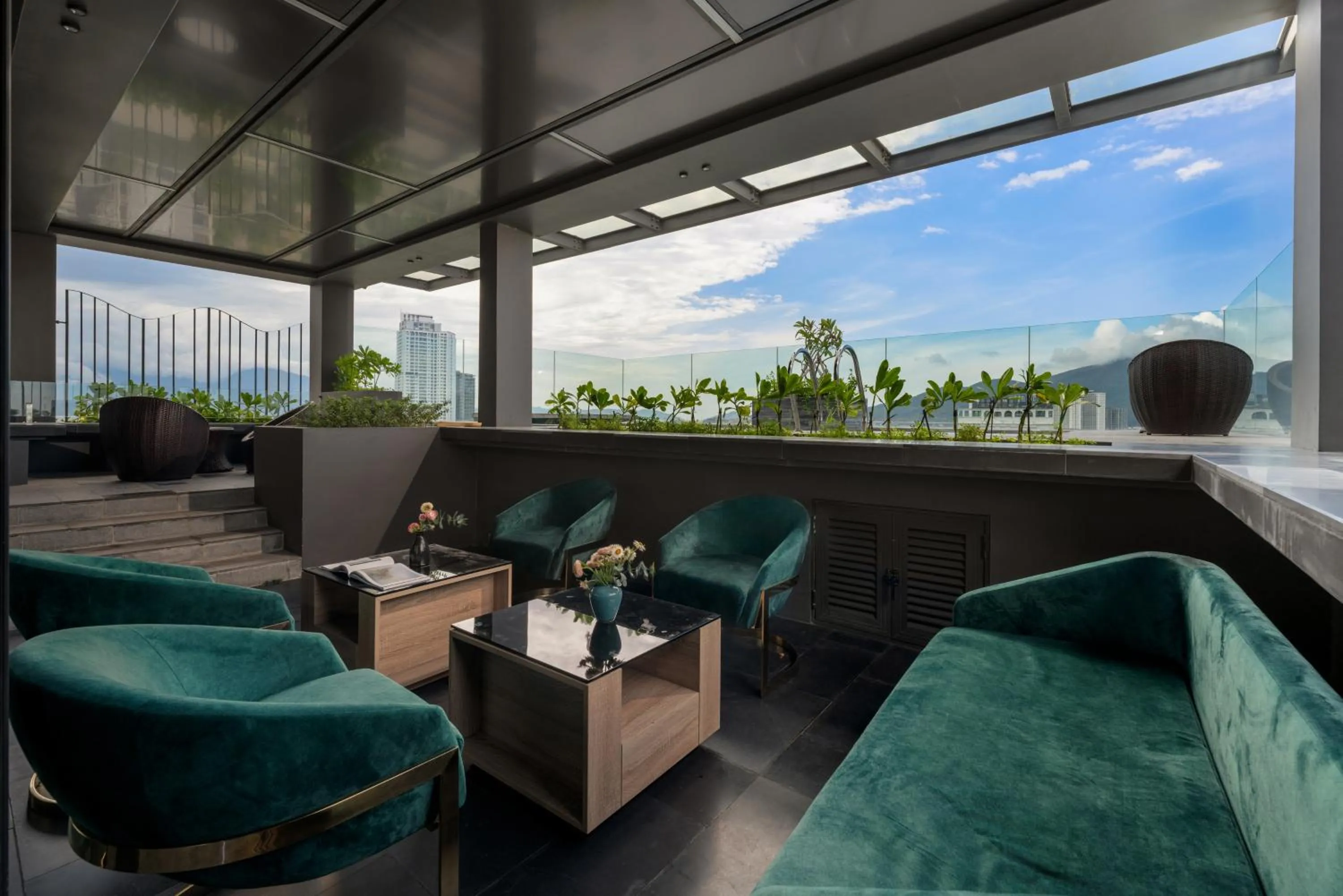 Day in Rest Hotel & Apartment