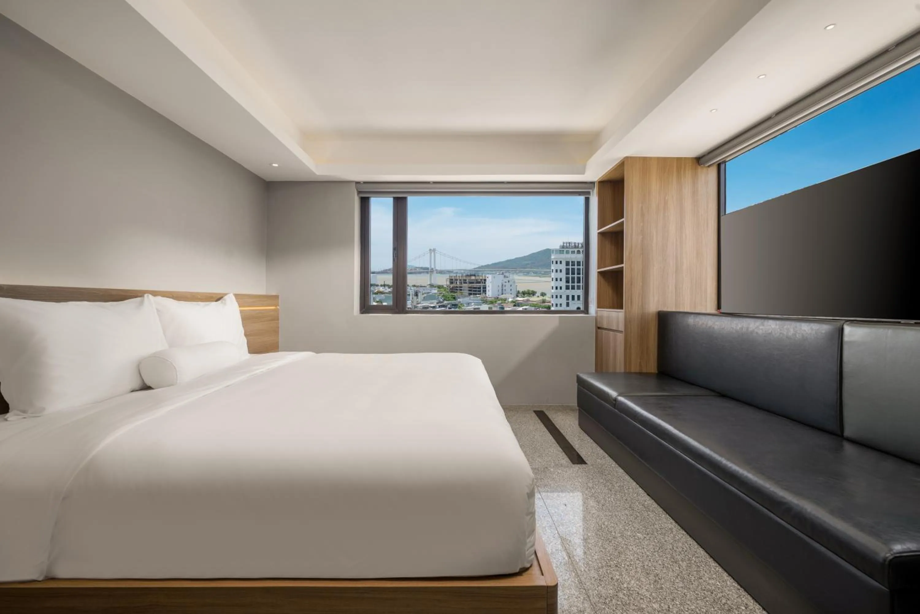 Bed in Rest Hotel & Apartment