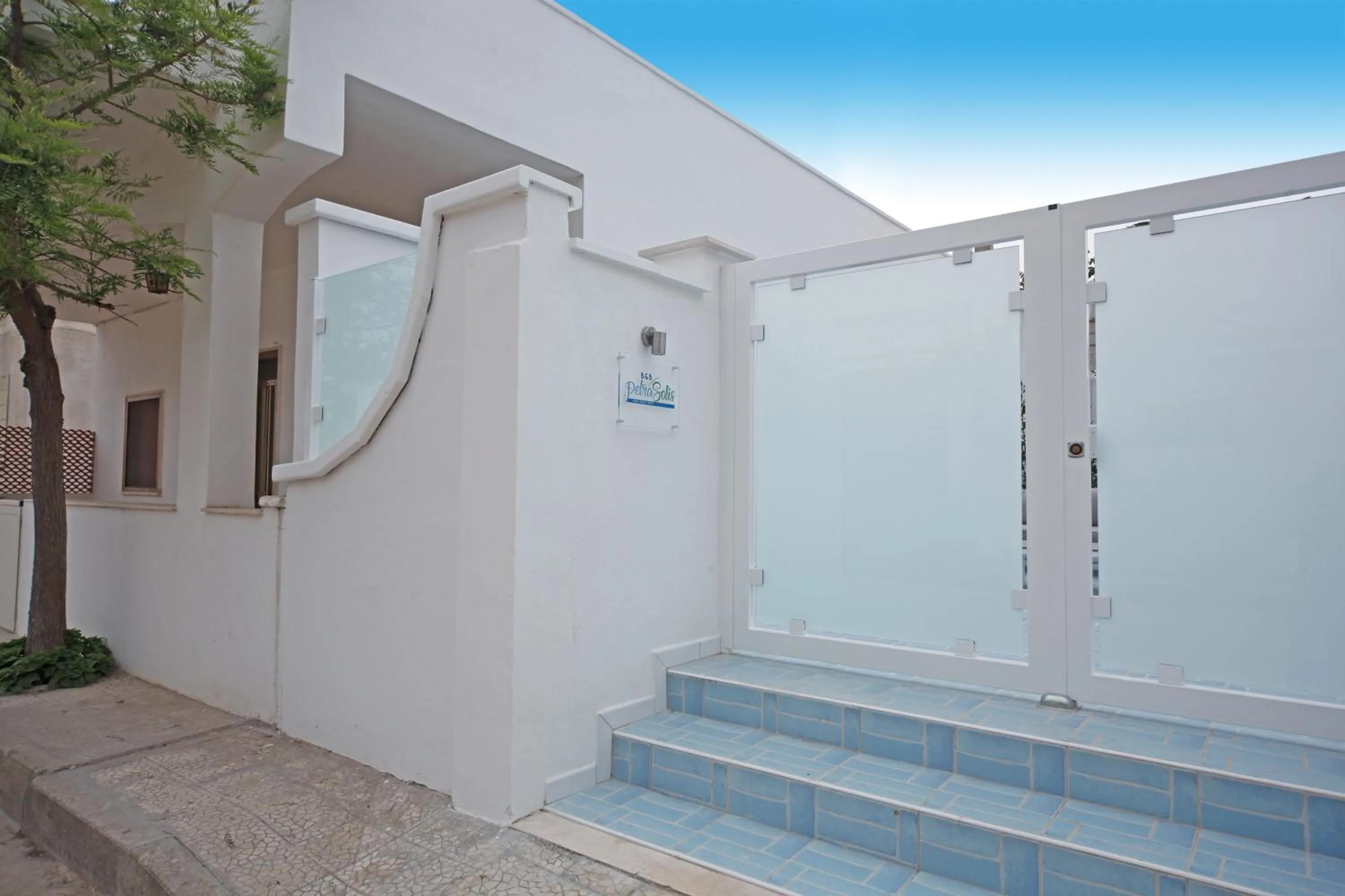 Property building in Petra Solis by Jdvacanze