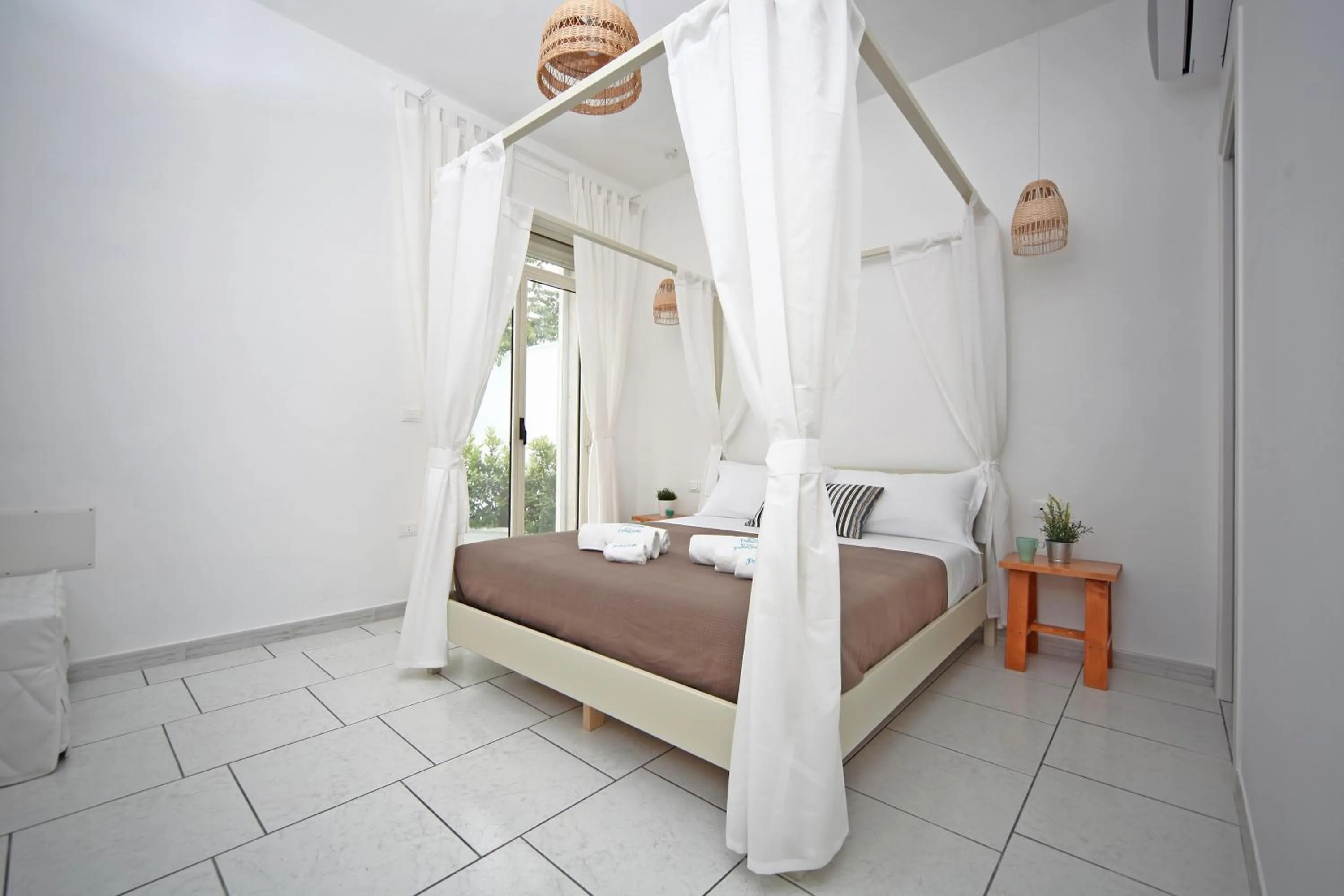 Bed in Petra Solis by Jdvacanze