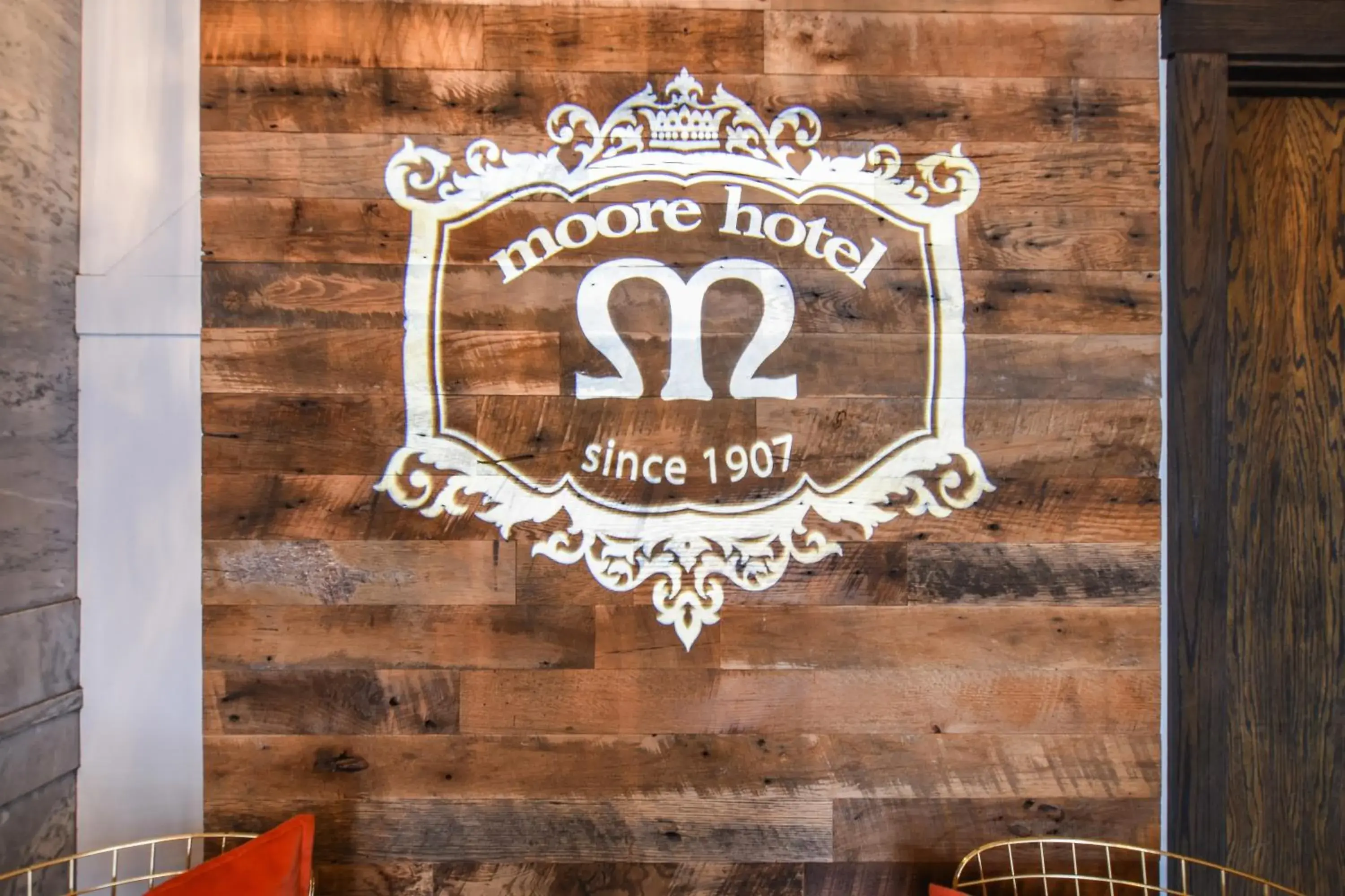Moore Hotel Moore Hotel