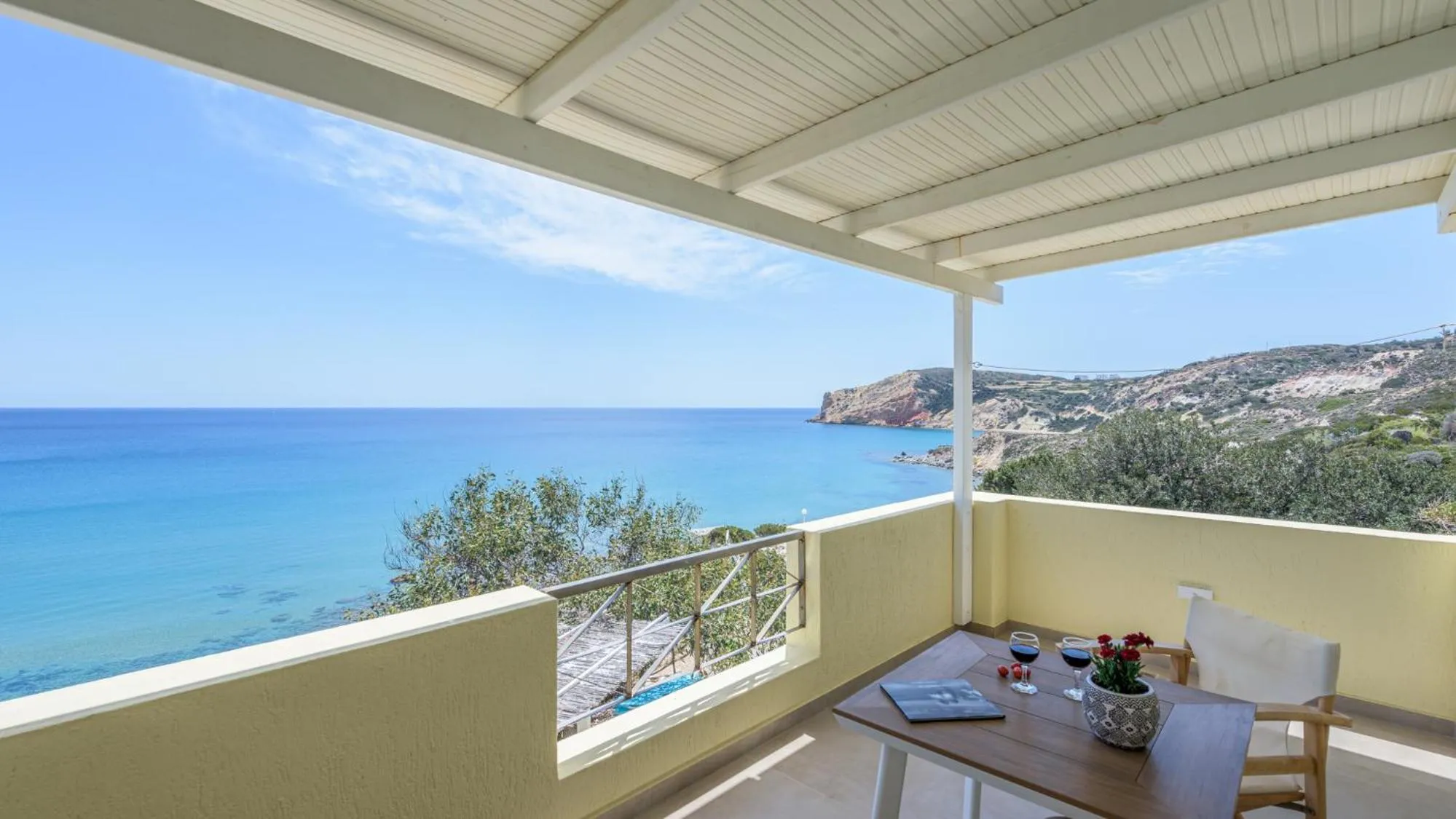 Giourgas Studios & Apartments