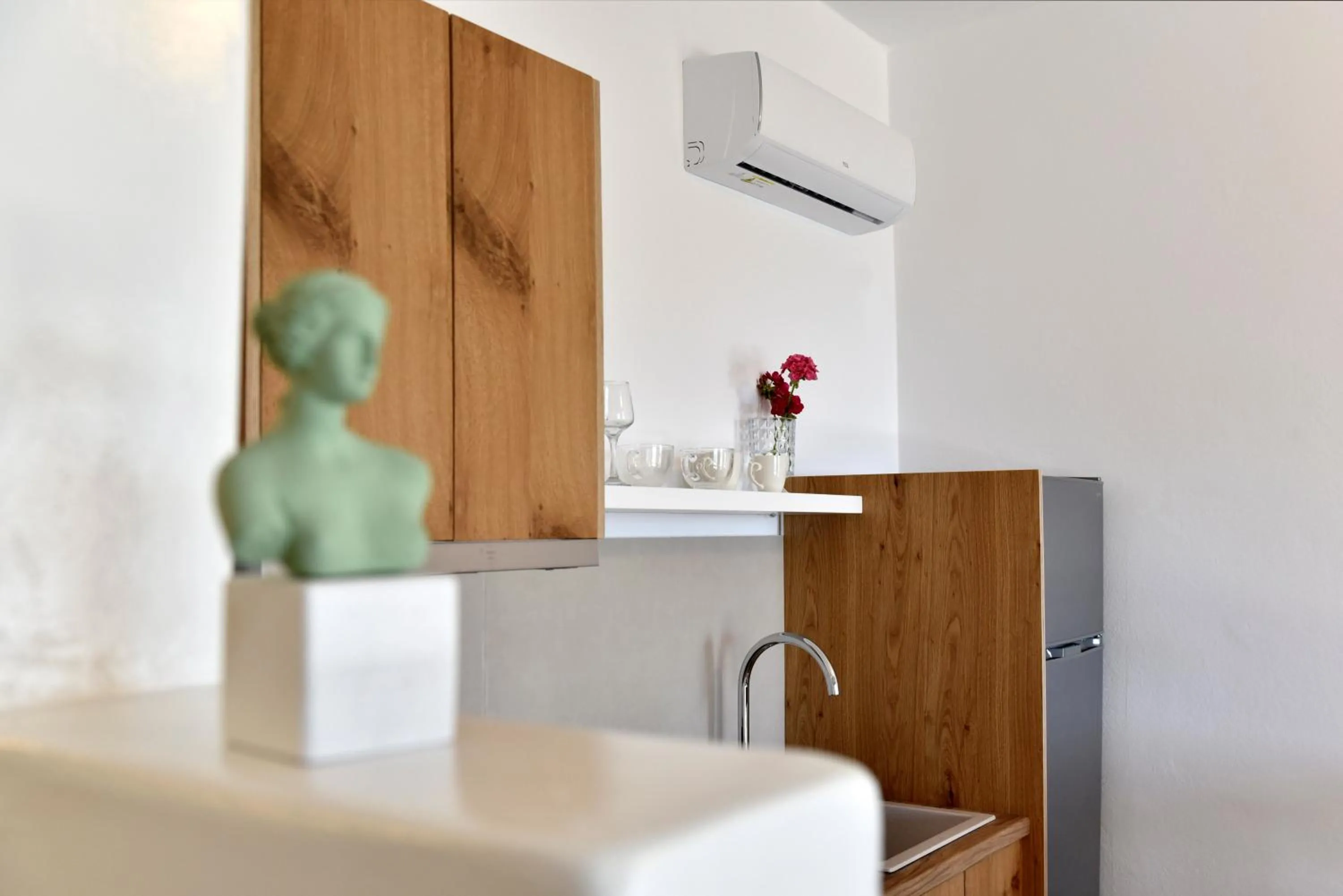 Giourgas Studios & Apartments