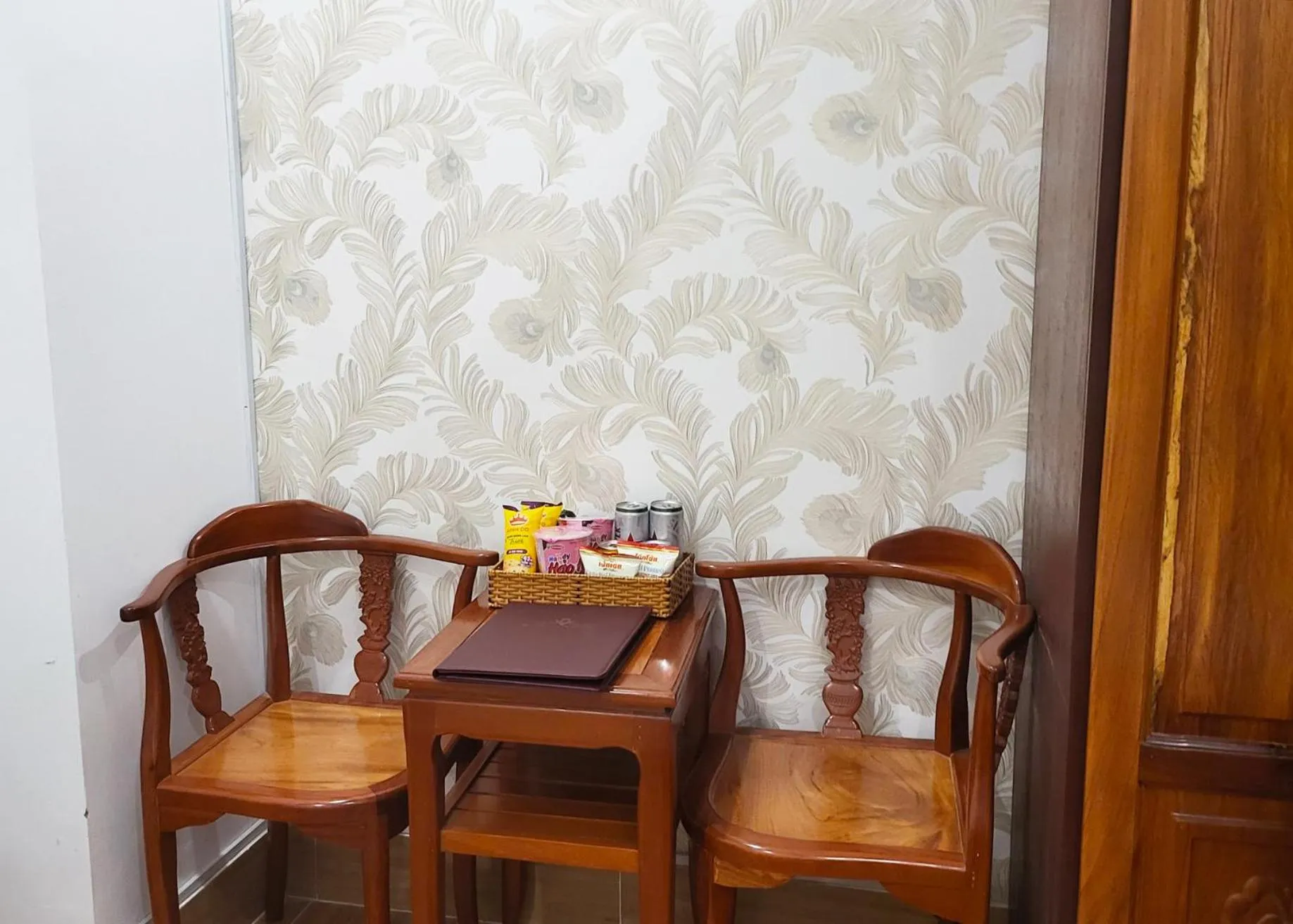 Seating area in Hoang Son Hotel - Can Tho