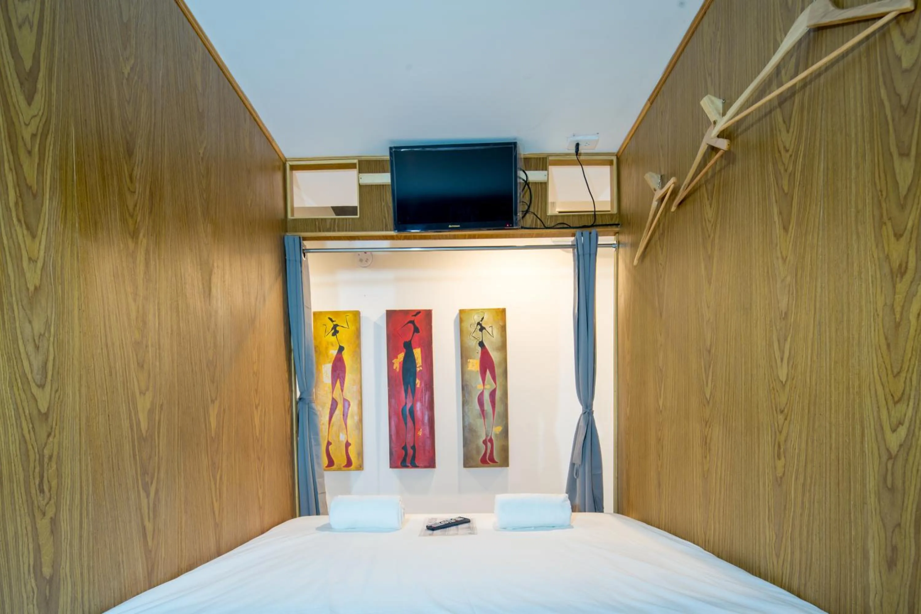 Bed in Hanuman VIP Hostel