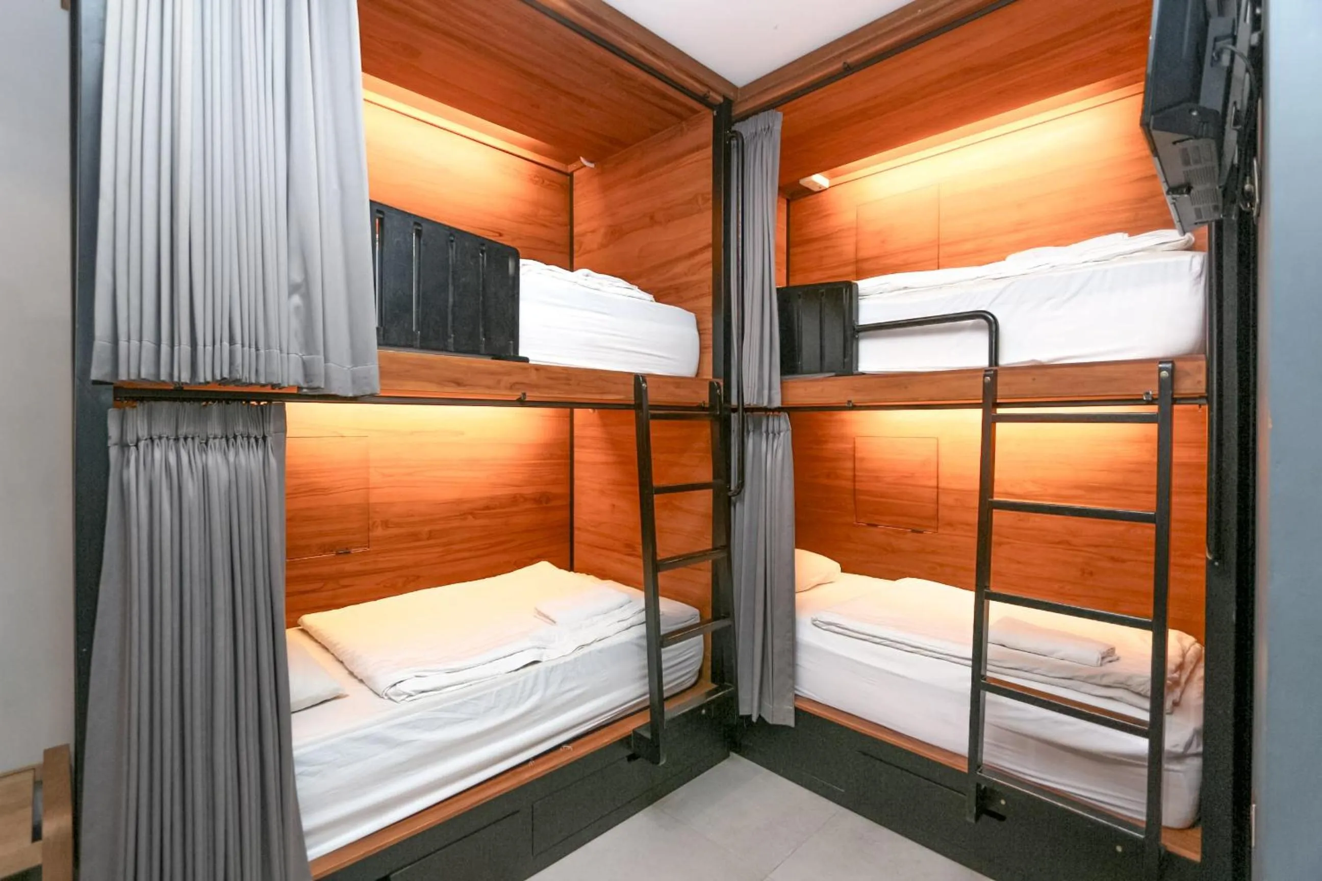 bunk bed in Hotel Dafam Wonosobo