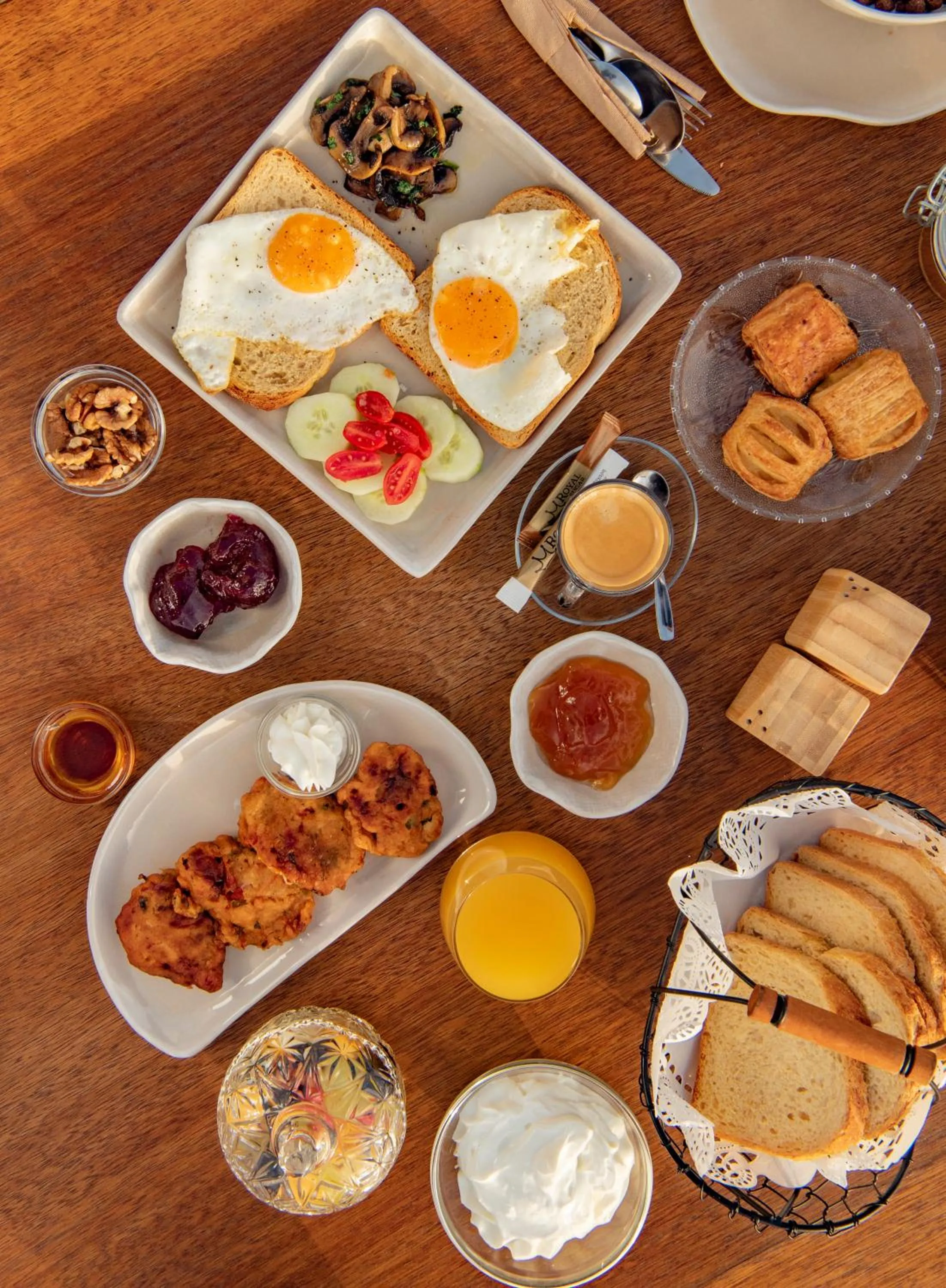 Breakfast in Nano Suites