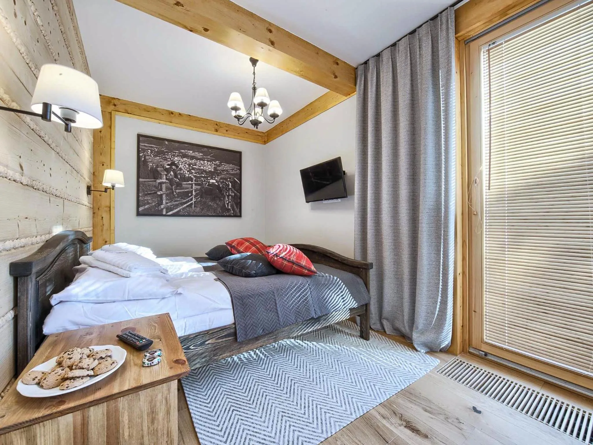 Bedroom, Bed in VisitZakopane - Coral Spa Apartment