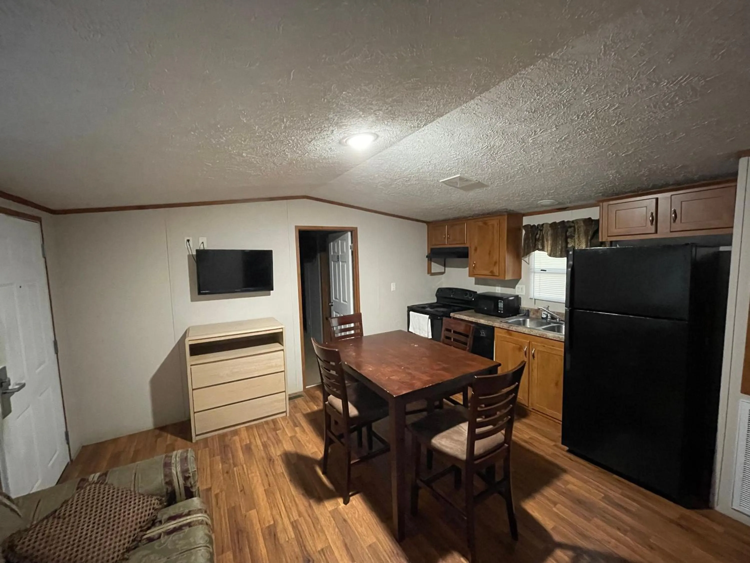 Cotulla Executive Inn