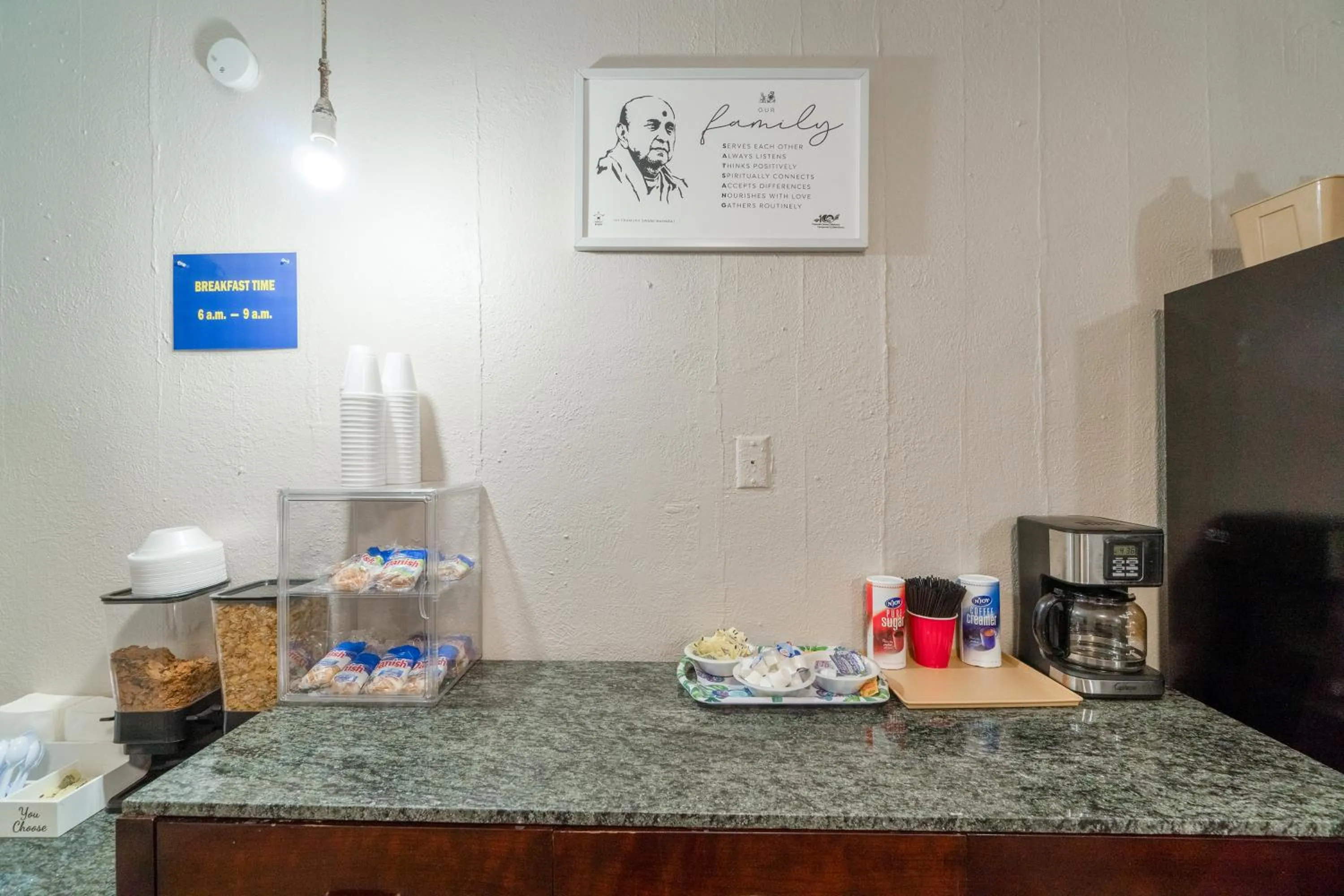 Breakfast in Economy Inn By OYO, Lamesa TX