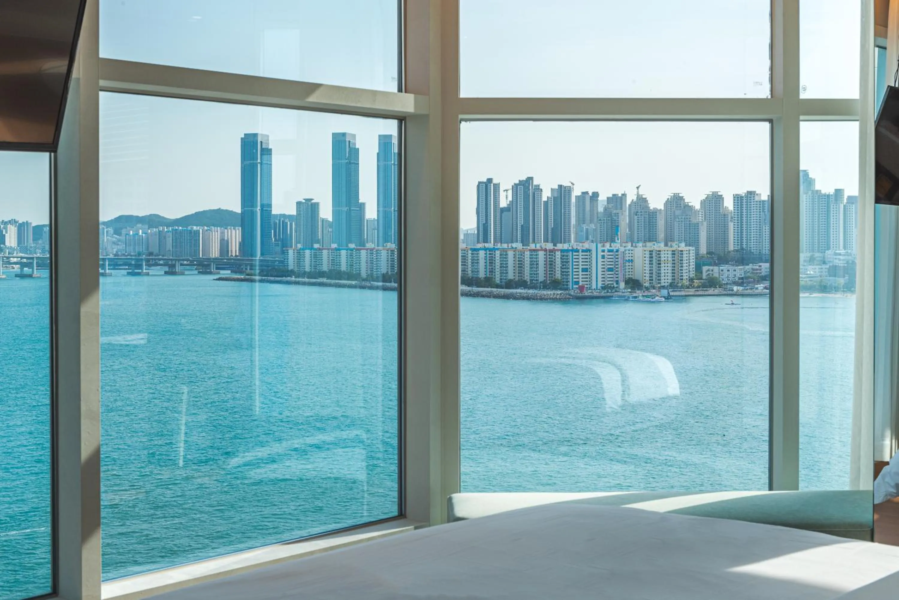 Photo of the whole room in Hotel Marine view