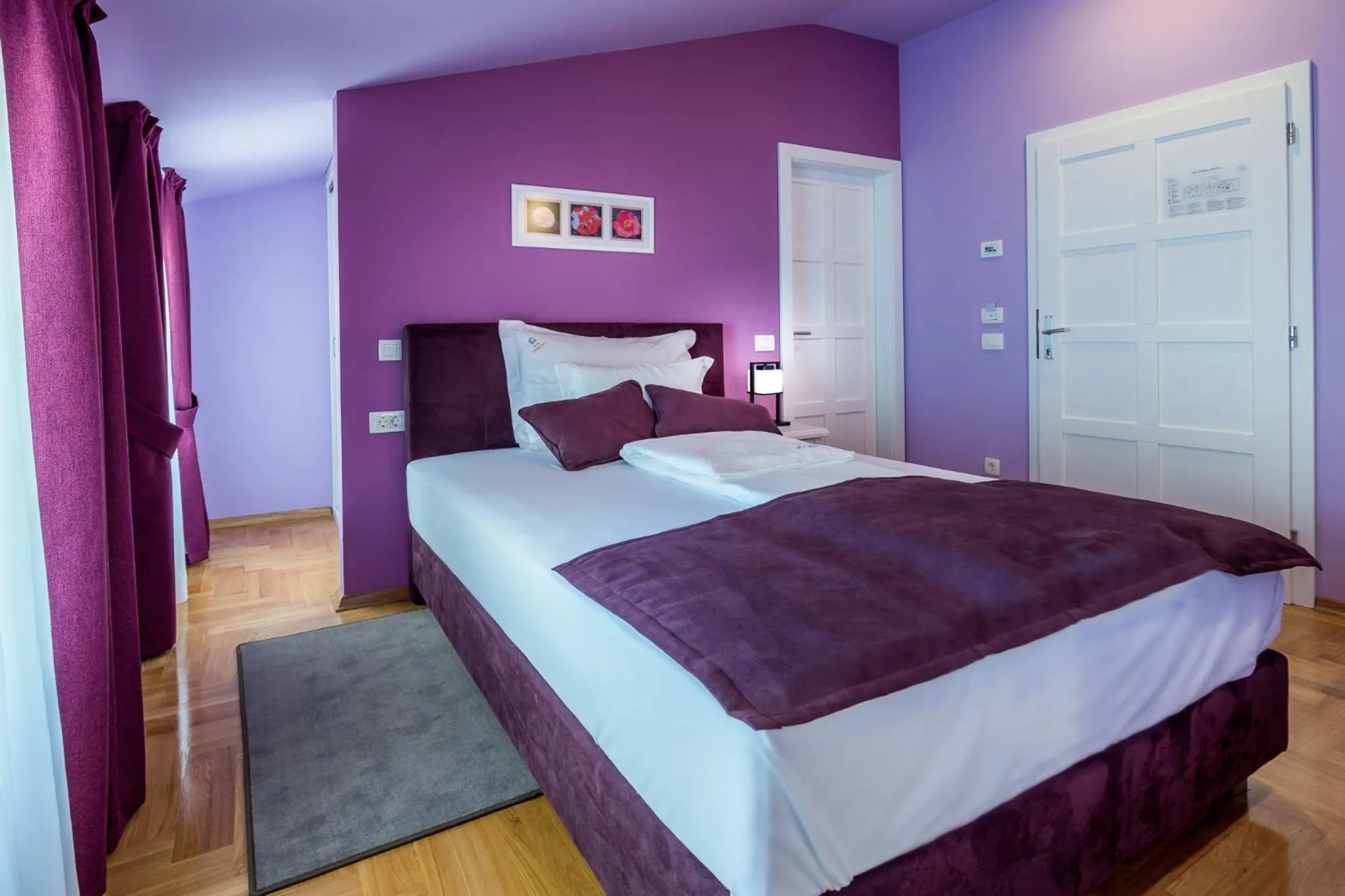 Photo of the whole room, Bed in Hotel Domino