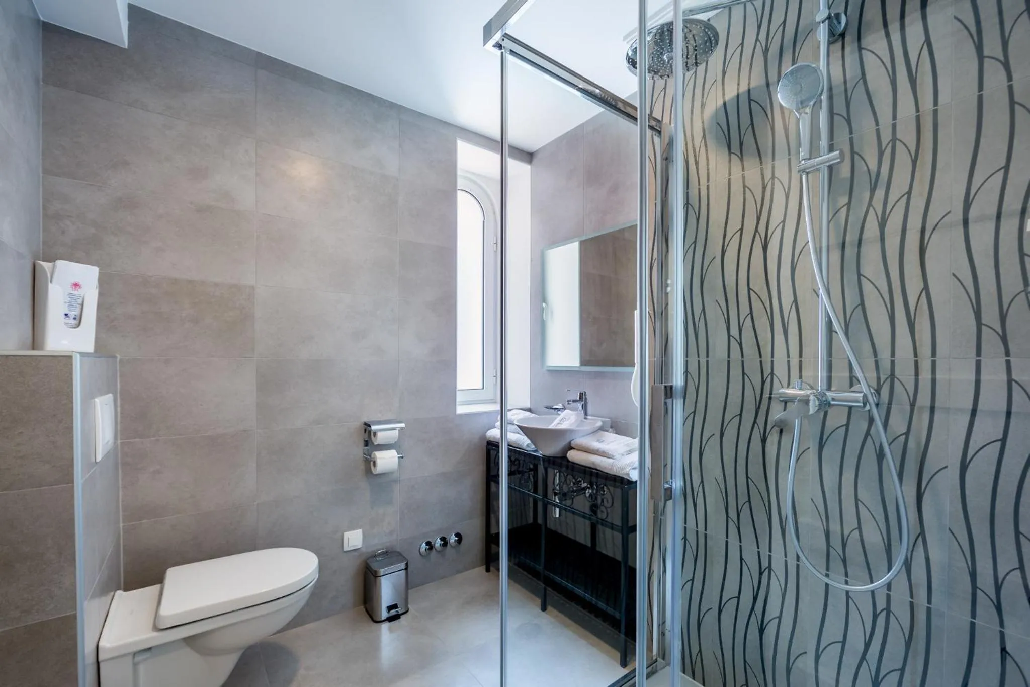 Toilet in Hotel Domino