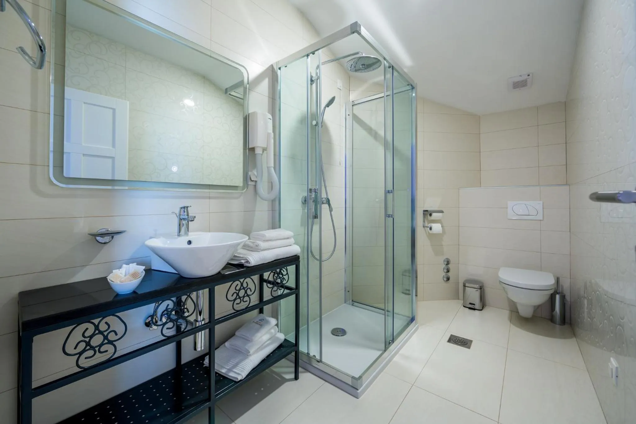 Bathroom in Hotel Domino