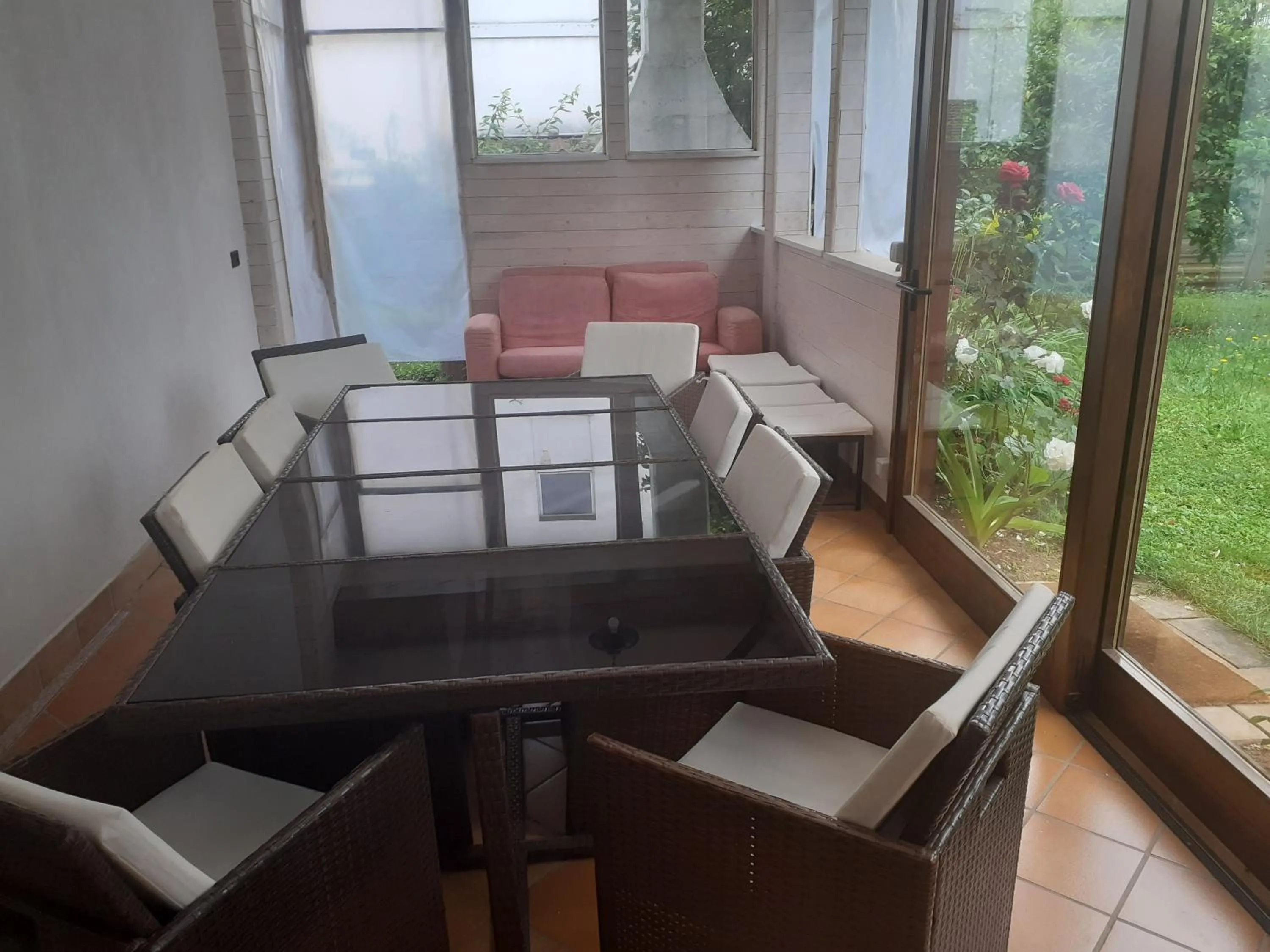 Seating area in B&B Villa Bucceri