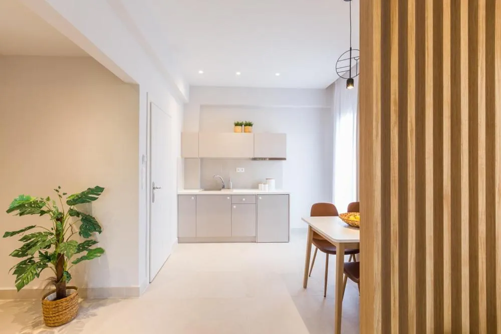 Kitchen or kitchenette in Calmare suites