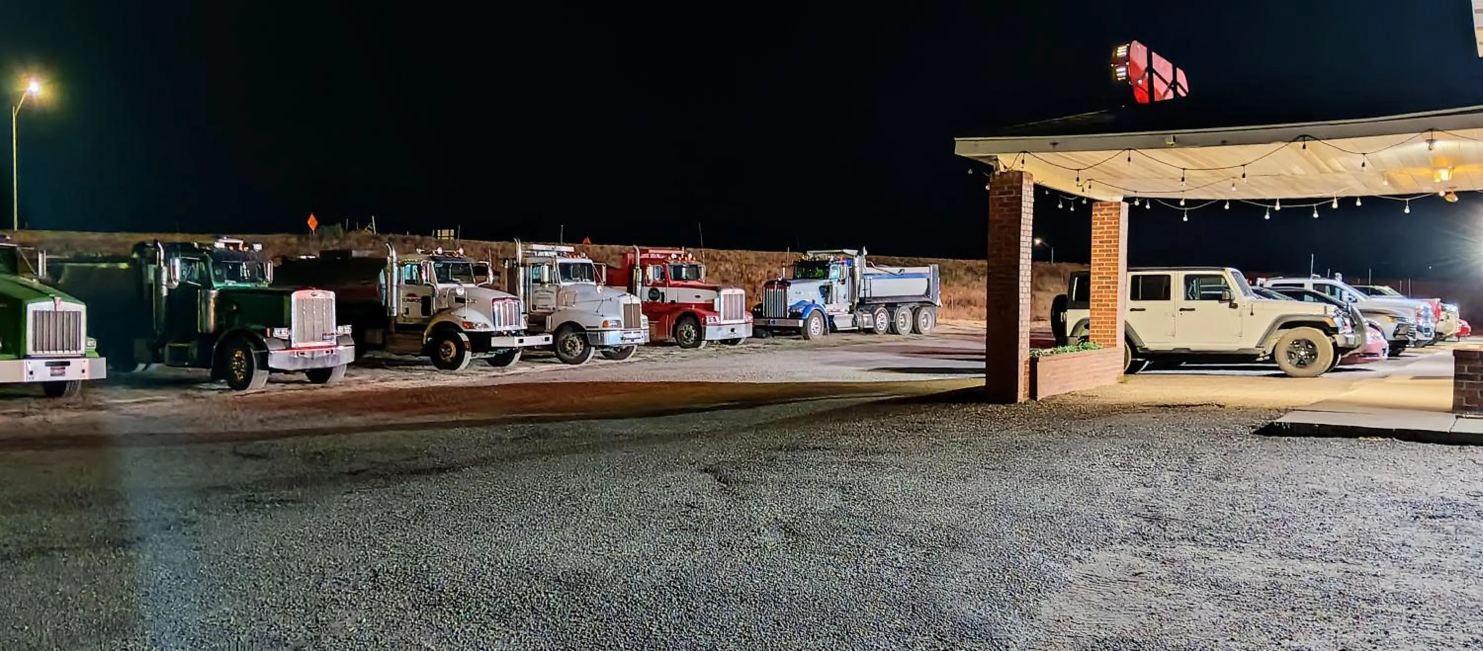 Text overlay in Amber Inn Motel