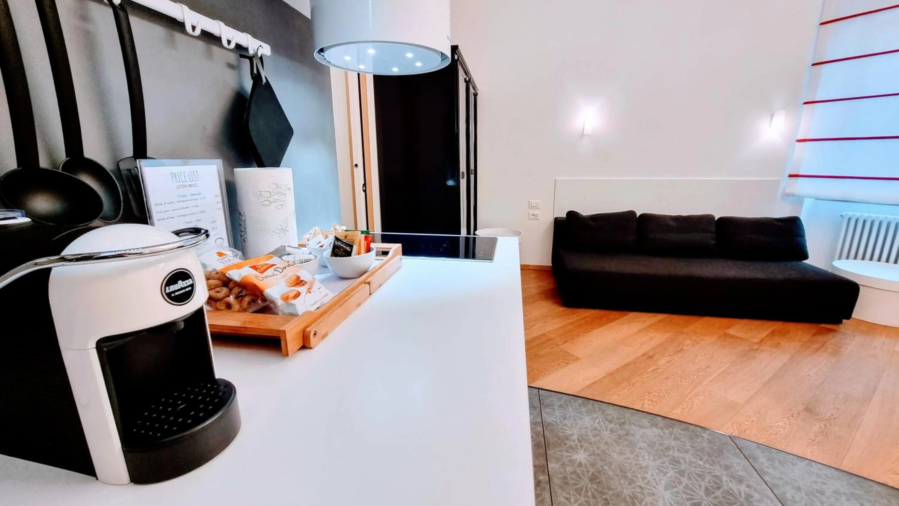 Coffee/tea facilities in Dada