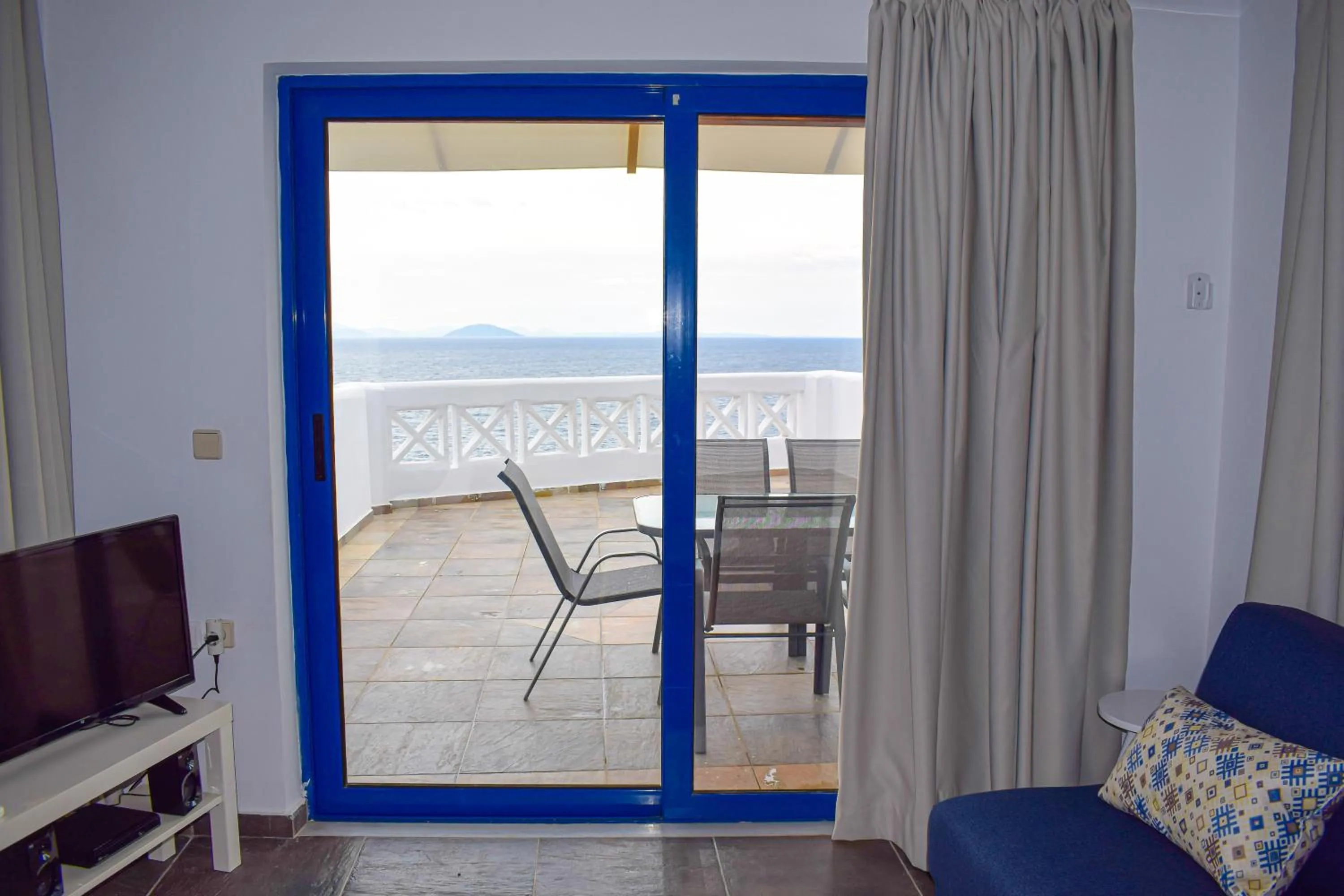 Balcony/Terrace in Muses seaside Villas