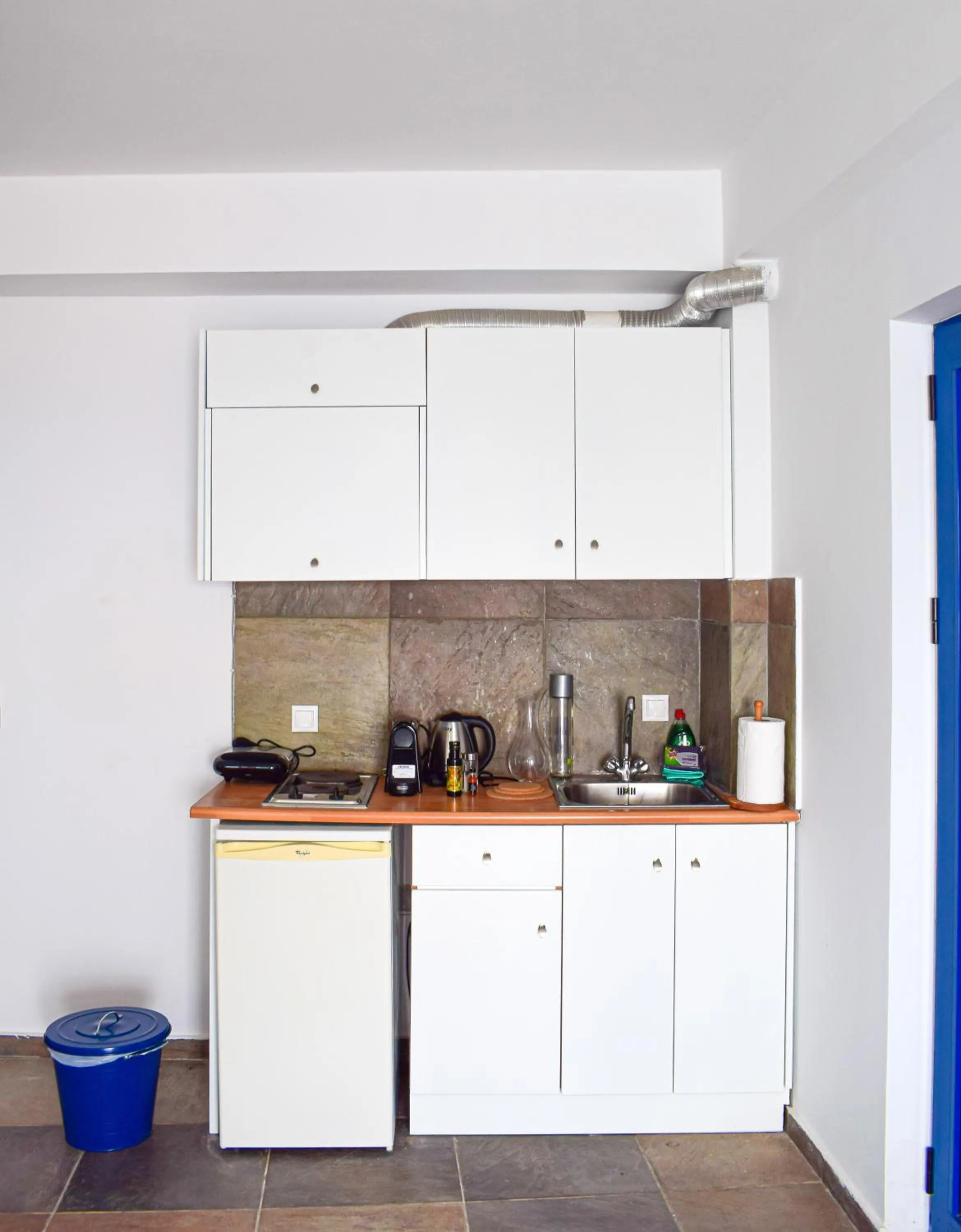 Kitchen or kitchenette in Muses seaside Villas